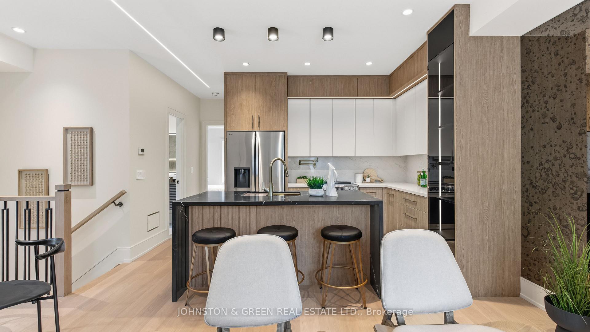 Photo 7 of 62 Northridge Road, Toronto, East York — HOMEH
