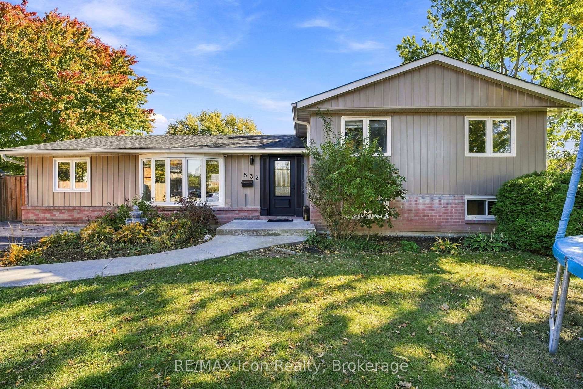 Photo 1 of 532 Churchill Avenue, Milton, Dorset Park — HOMEH