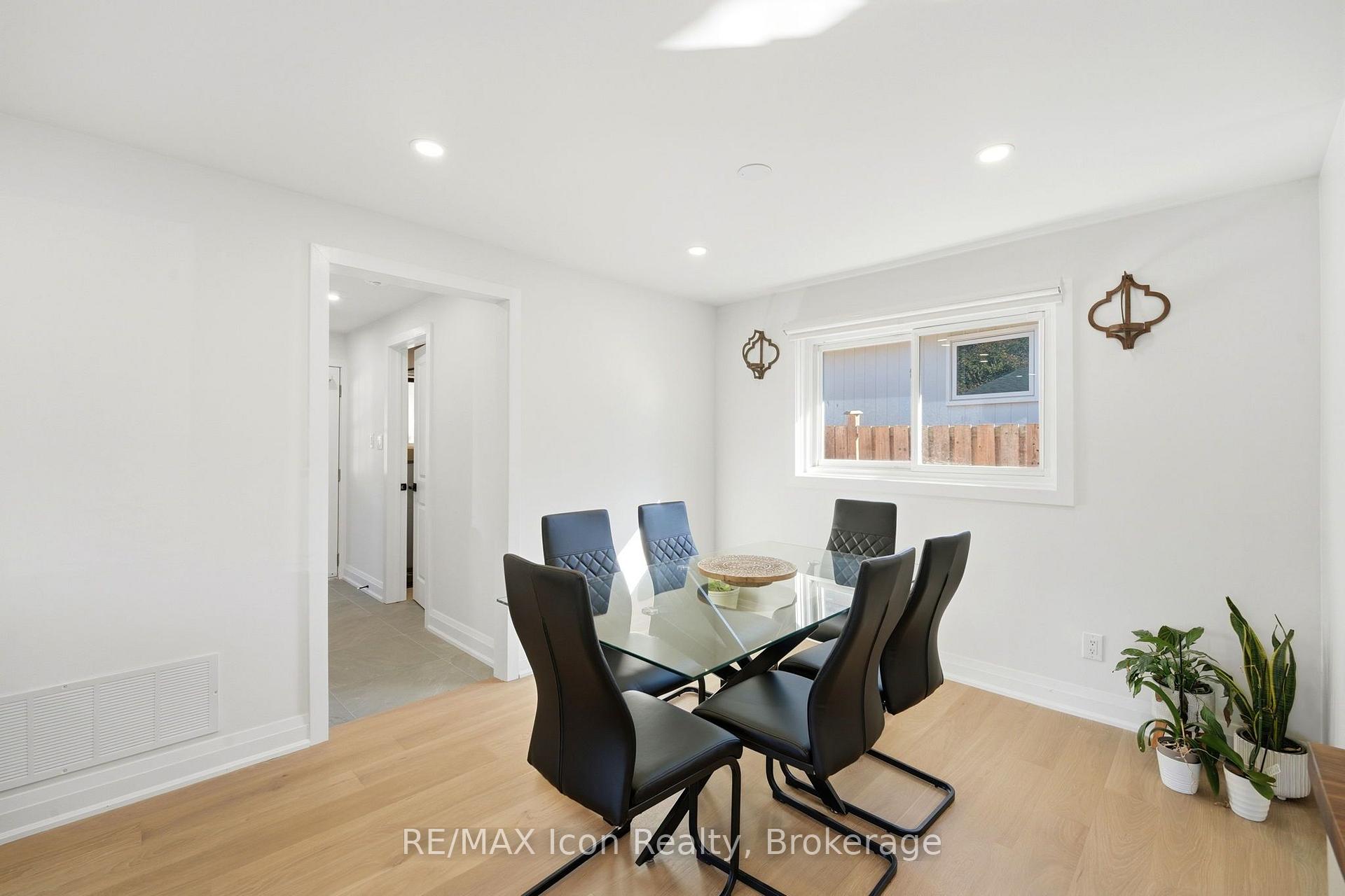 Photo 15 of 532 Churchill Avenue, Milton, Dorset Park — HOMEH