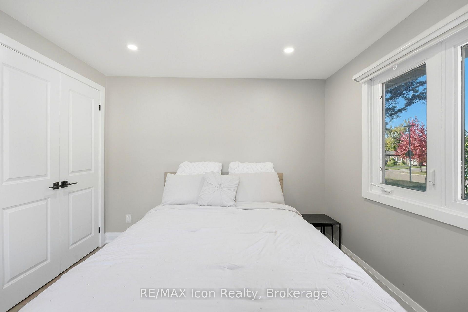 Photo 19 of 532 Churchill Avenue, Milton, Dorset Park — HOMEH