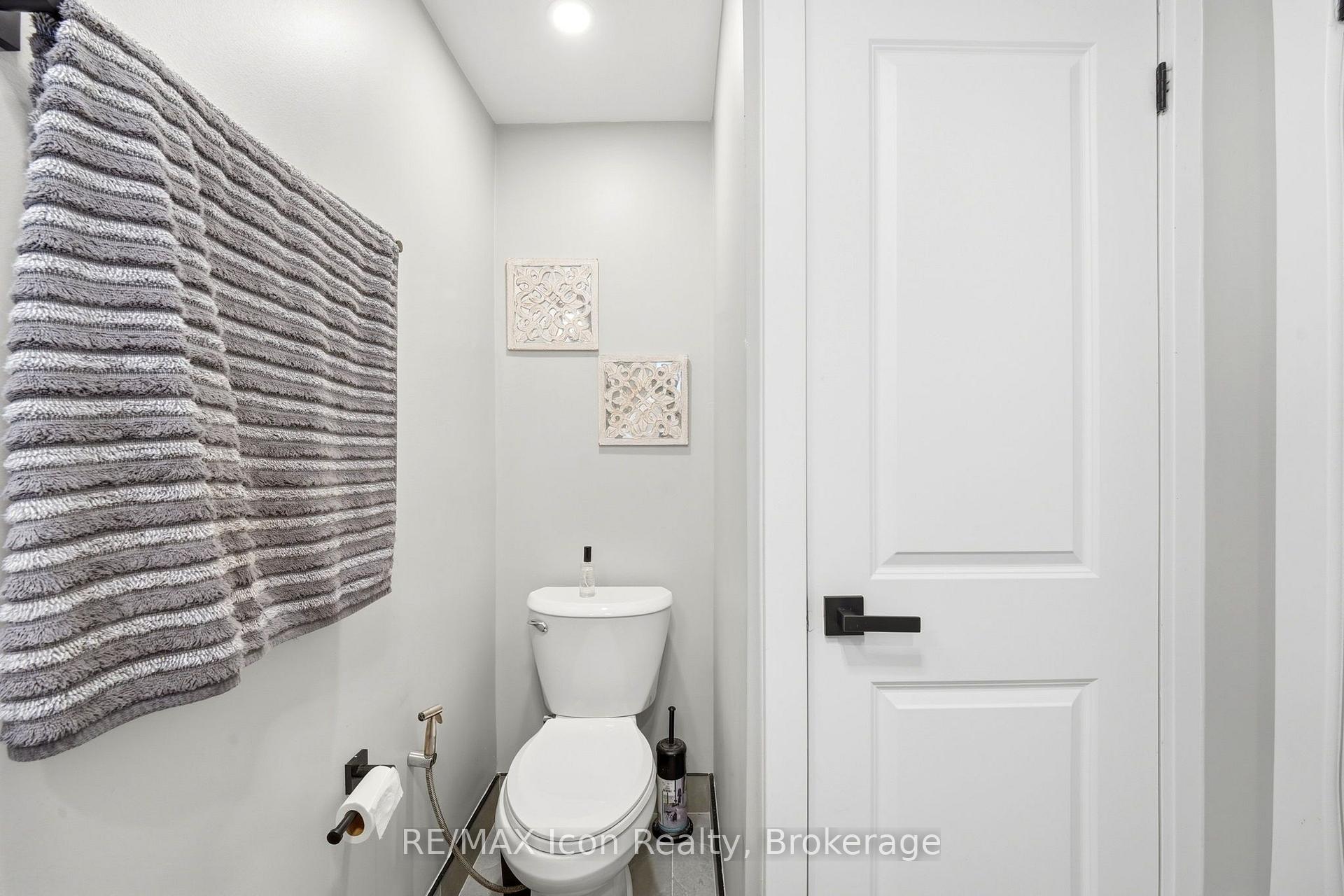 Photo 22 of 532 Churchill Avenue, Milton, Dorset Park — HOMEH