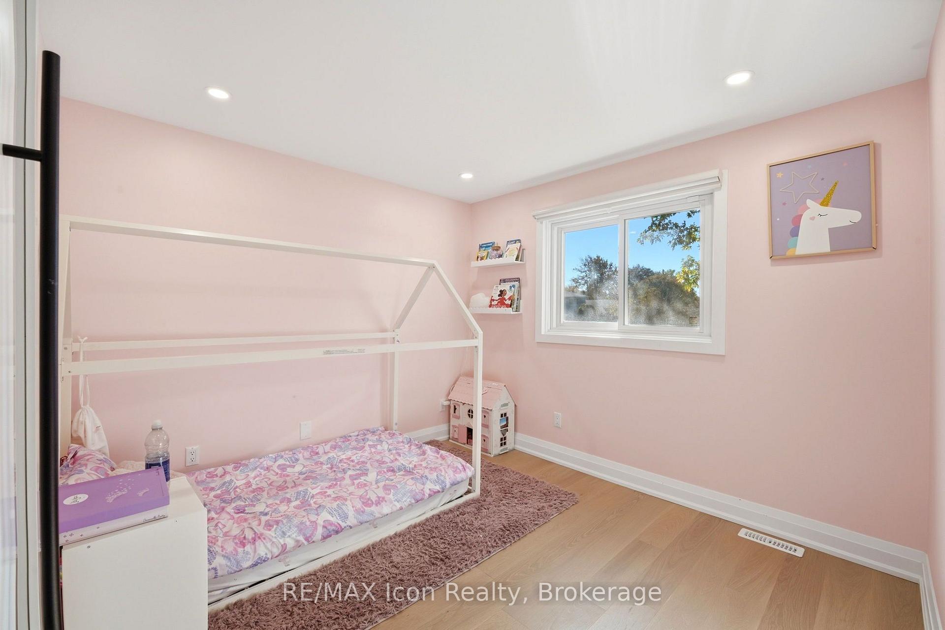 Photo 29 of 532 Churchill Avenue, Milton, Dorset Park — HOMEH