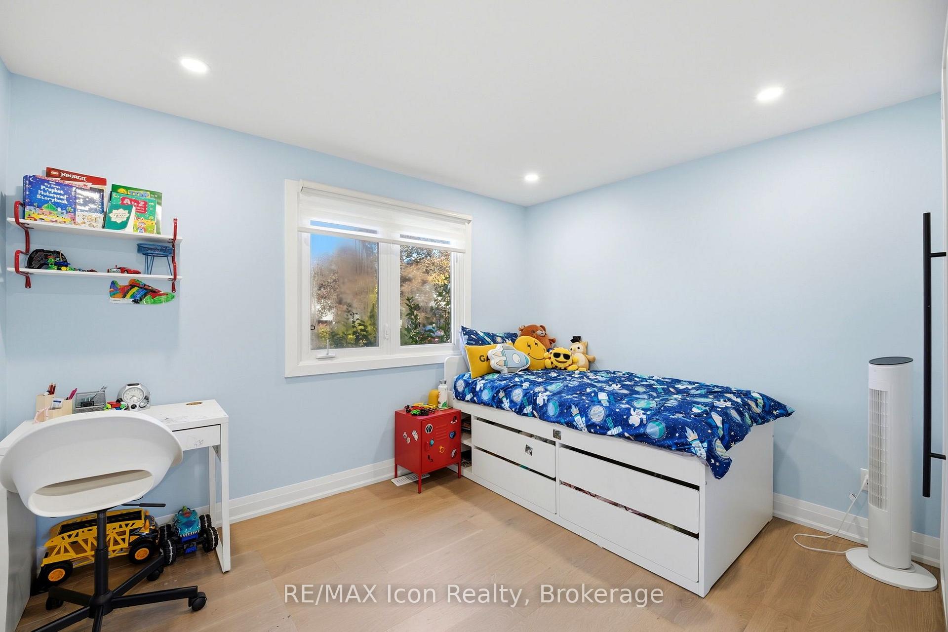 Photo 31 of 532 Churchill Avenue, Milton, Dorset Park — HOMEH