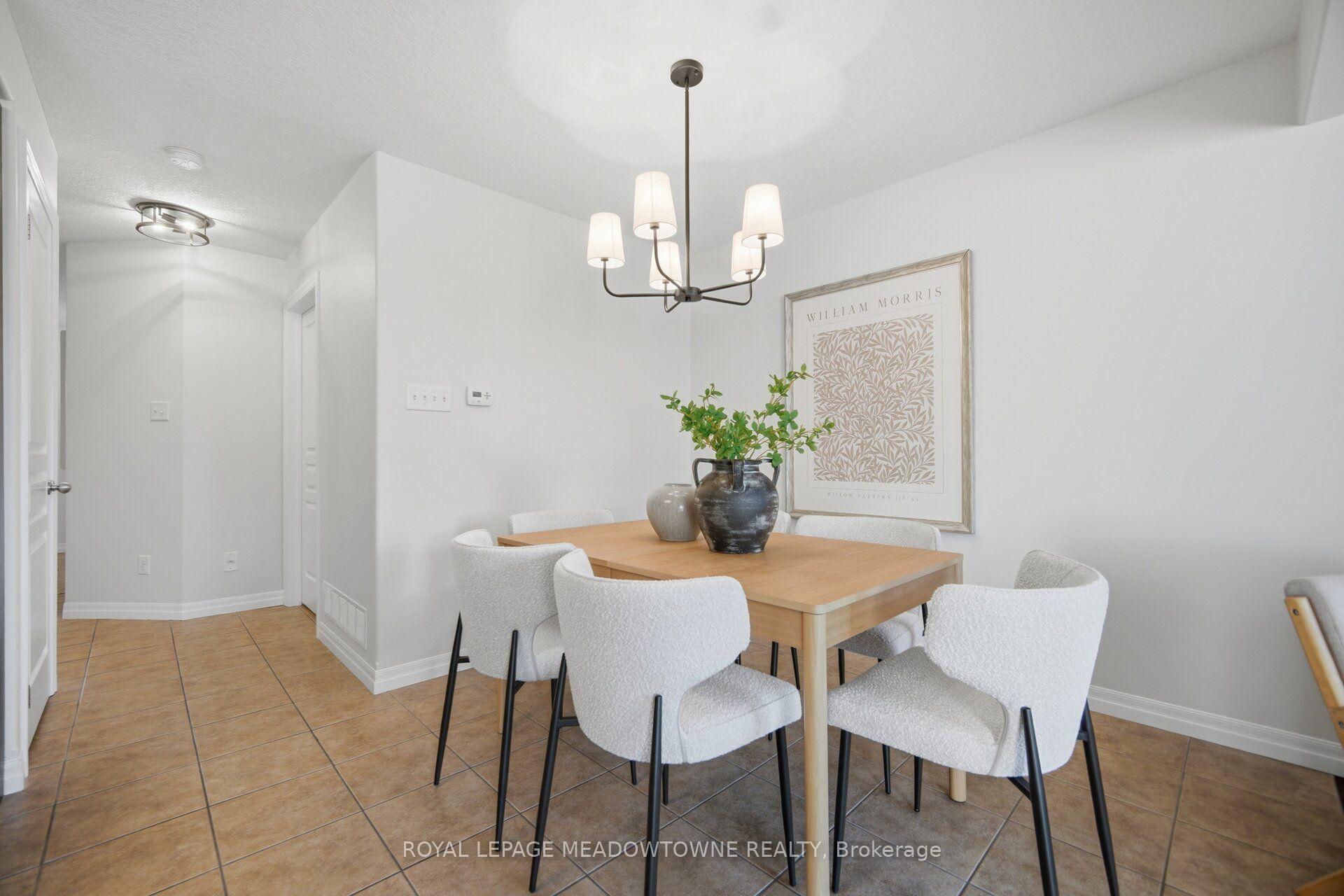 Photo 9 of 507 Windflower Crescent, Kitchener, Larentian West — HOMEH