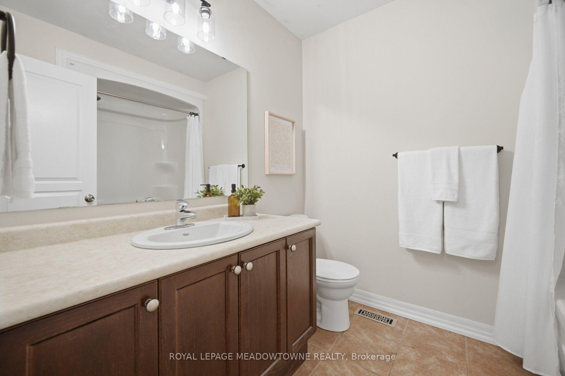 Photo 37 of 507 Windflower Crescent, Kitchener, Larentian West — HOMEH