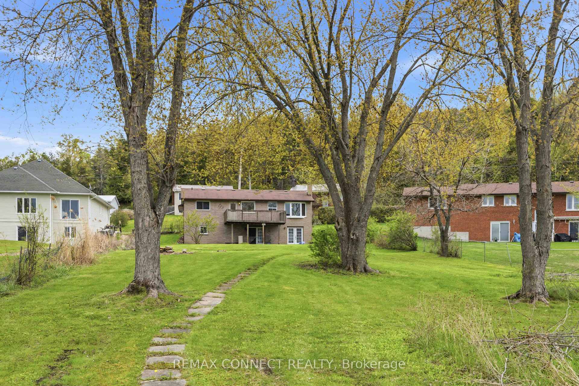 Photo 46 of 36 Helen Drive, Kawartha Lakes, Omemee — HOMEH
