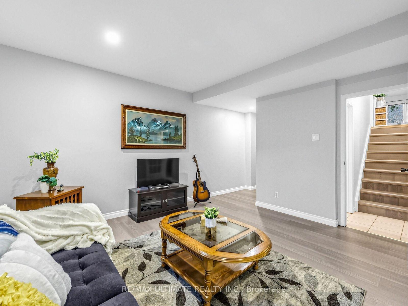 Photo 24 of 375 Calvert Court, Oshawa, Lakeview — HOMEH