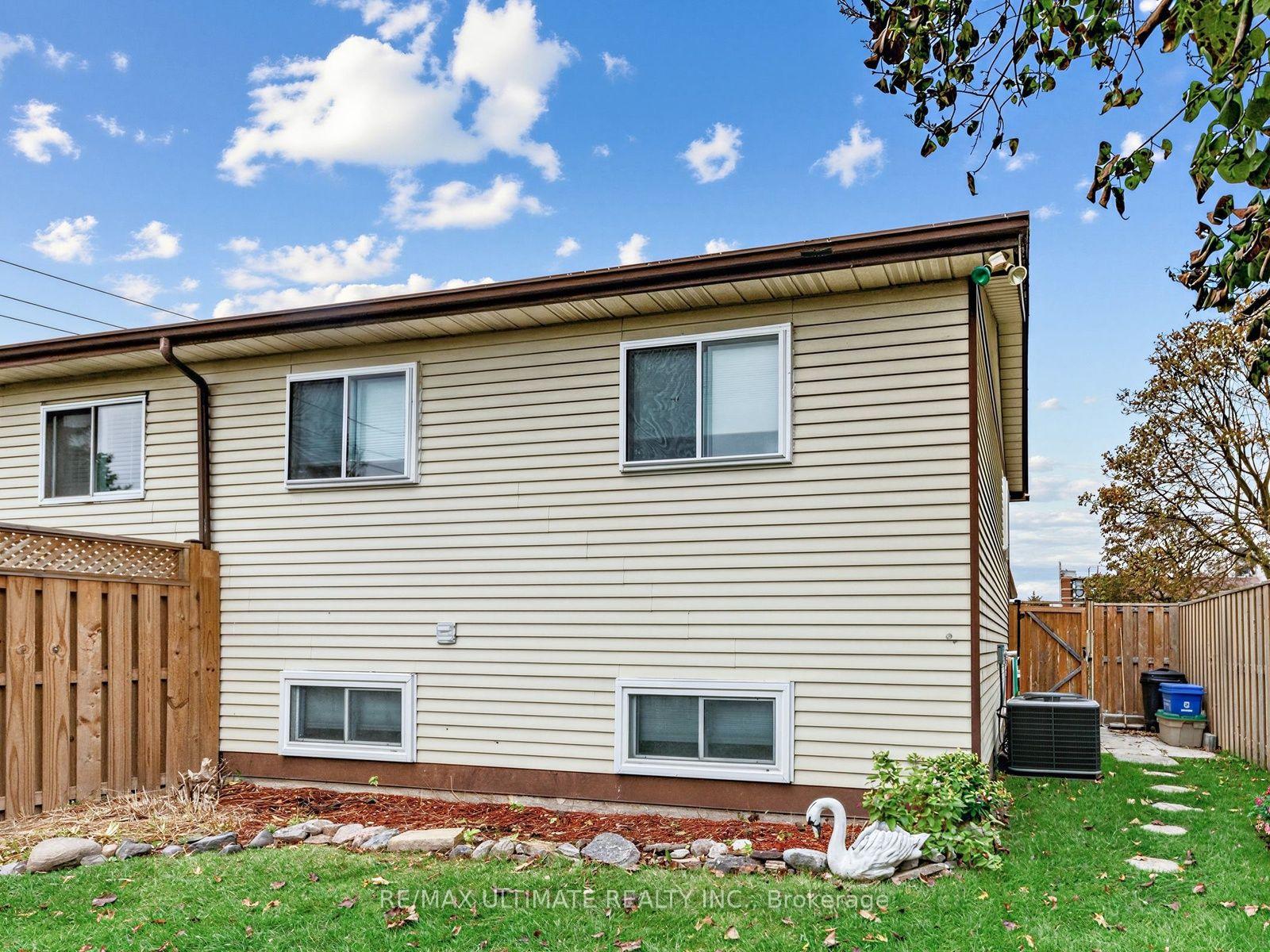 Photo 29 of 375 Calvert Court, Oshawa, Lakeview — HOMEH