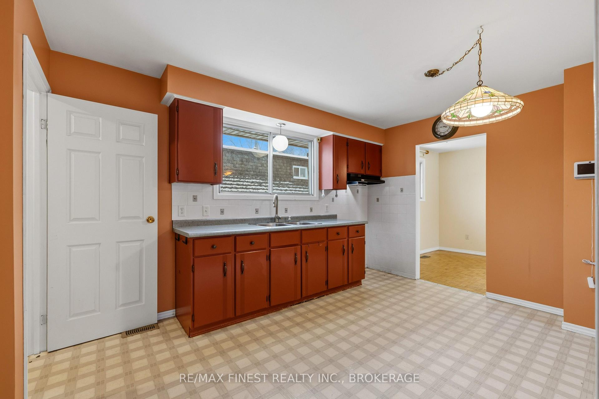 Photo 18 of 628 Stanford Street, Kingston, South of Taylor-Kidd Blvd — HOMEH