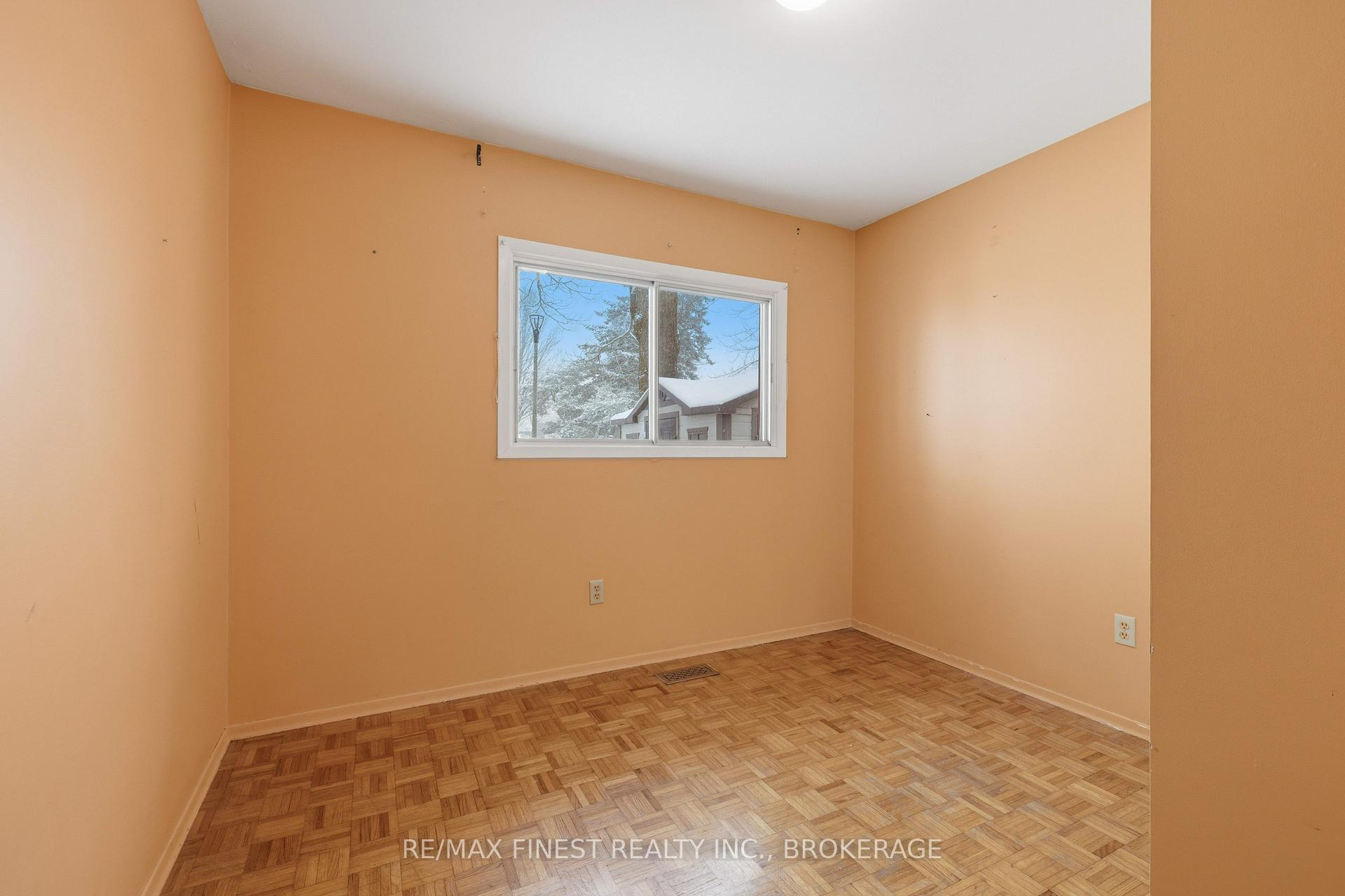 Photo 25 of 628 Stanford Street, Kingston, South of Taylor-Kidd Blvd — HOMEH
