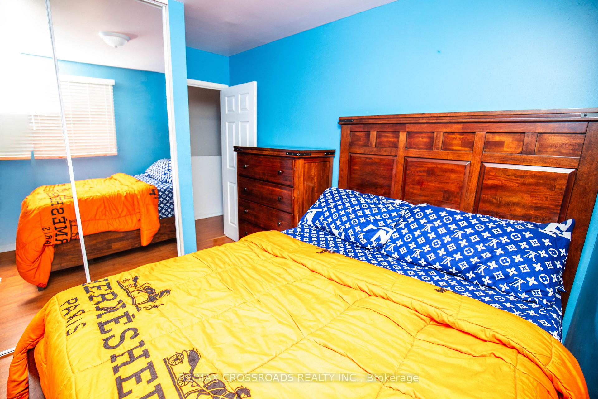 Photo 13 of Unit 23, 10 Bur Oak Way, North York, Glenfield-Jane Heights — HOMEH