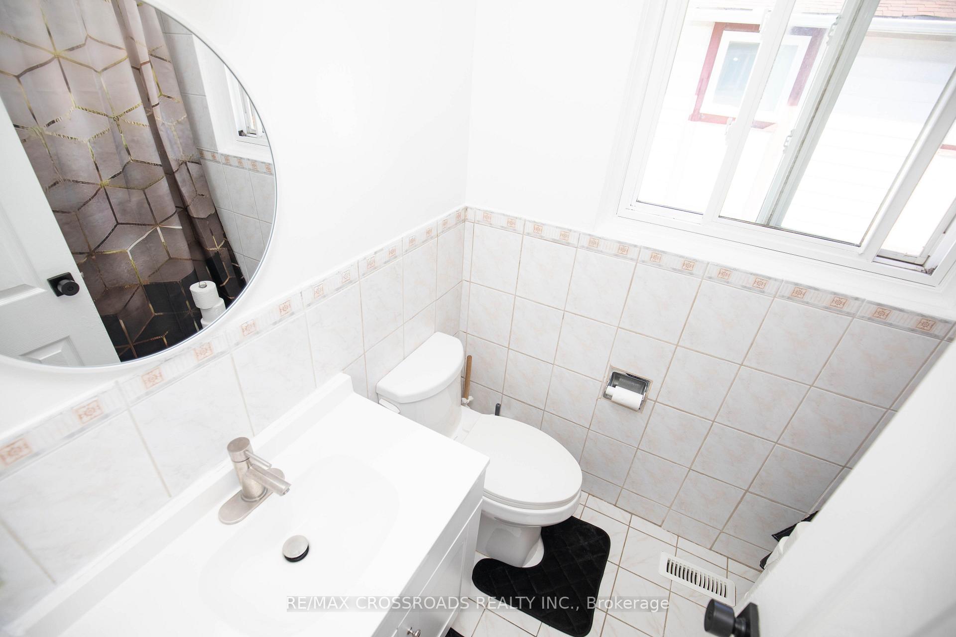 Photo 22 of Unit 23, 10 Bur Oak Way, North York, Glenfield-Jane Heights — HOMEH
