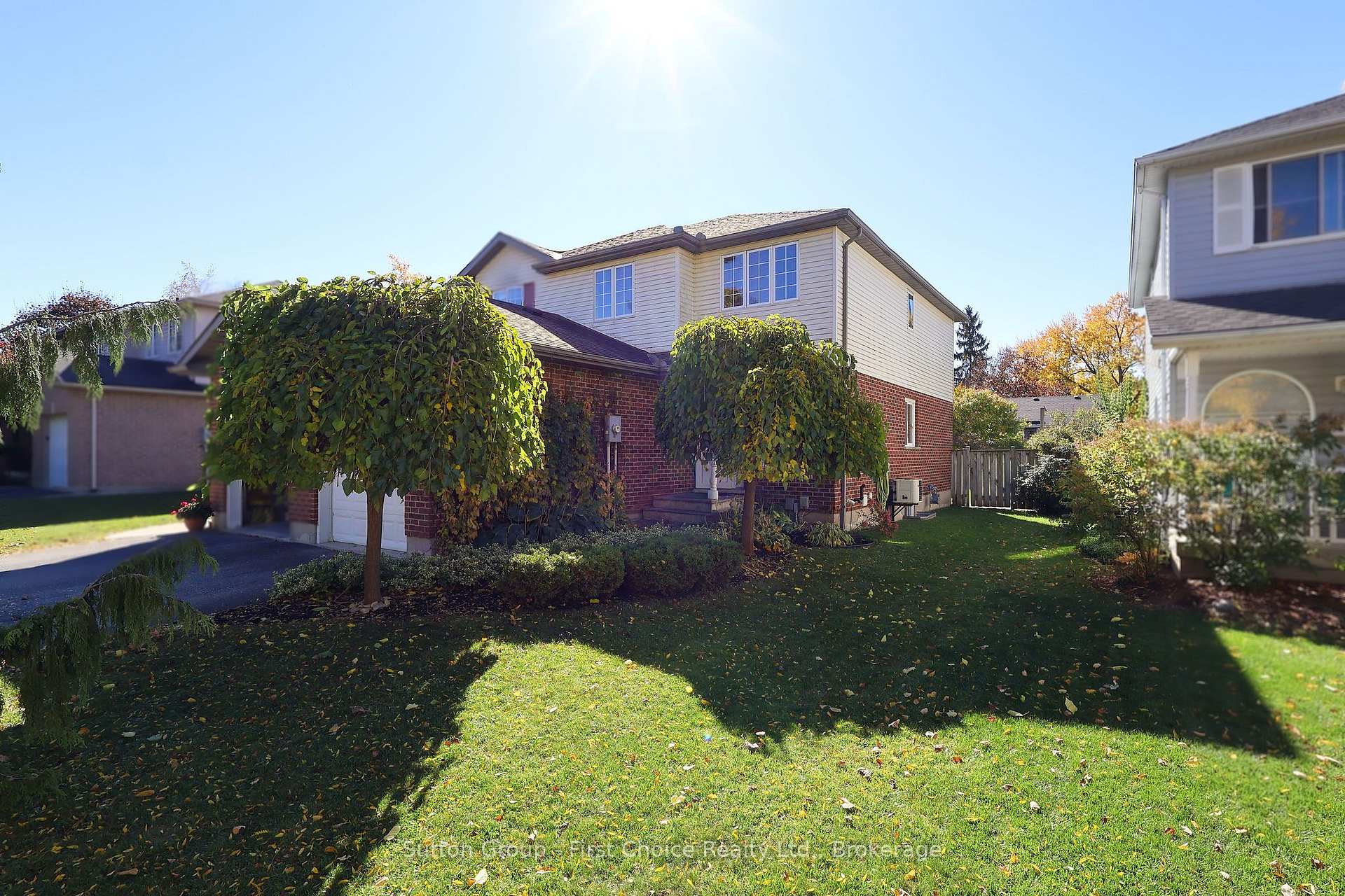 Photo 3 of 267 Norman Street, Stratford — HOMEH