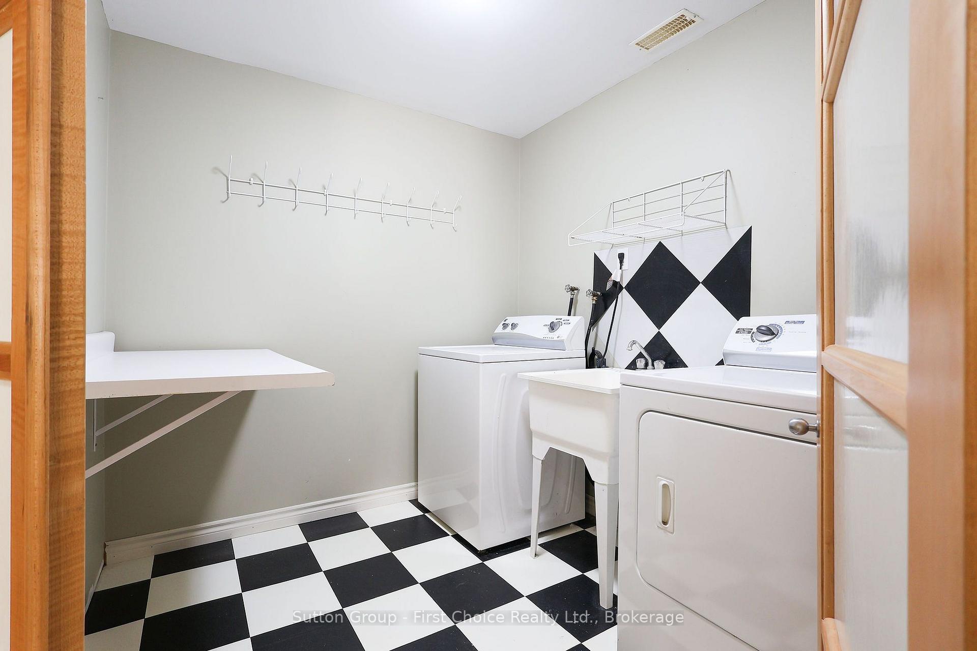 Photo 102 of 267 Norman Street, Stratford — HOMEH