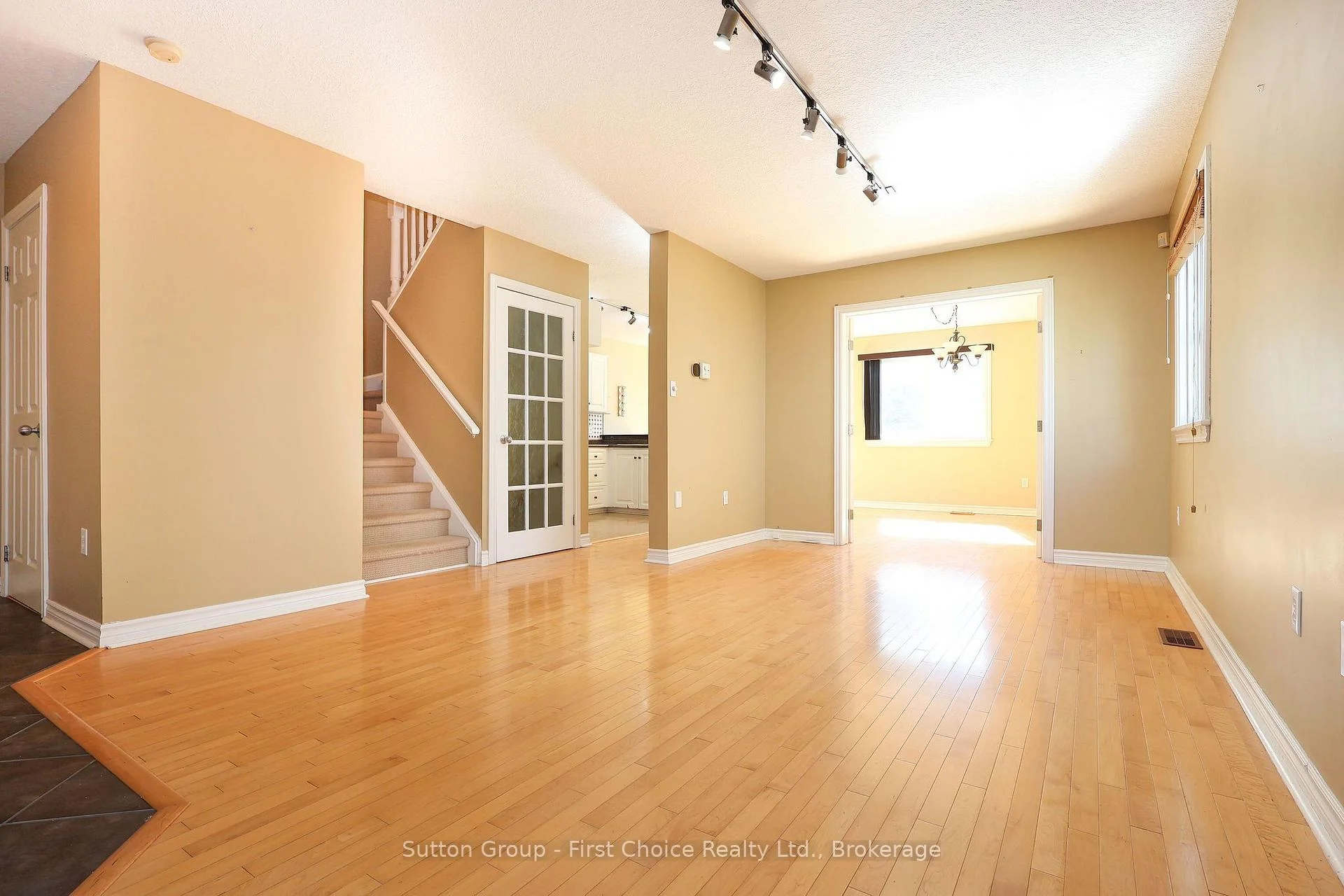 Photo 12 of 267 Norman Street, Stratford — HOMEH