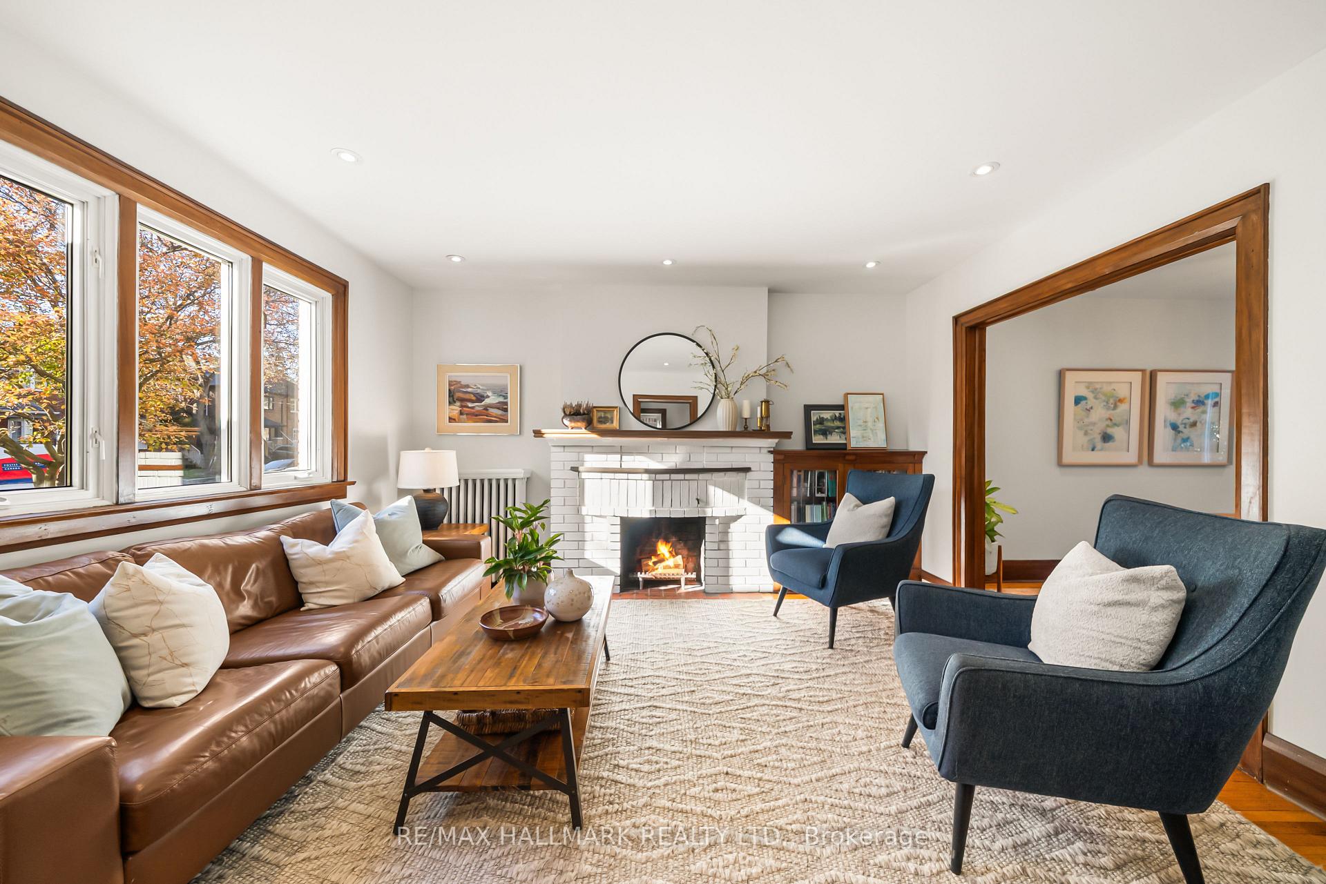 Photo 4 of 39 Thurston Road, Toronto, Mount Pleasant East — HOMEH