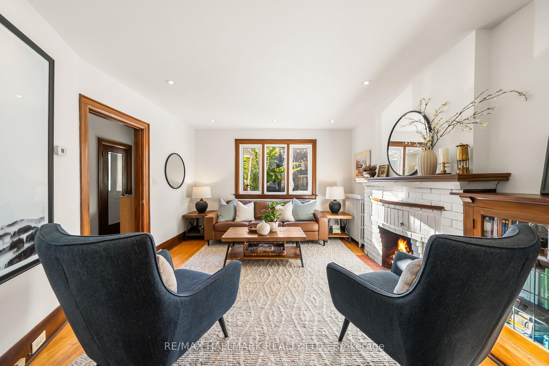 Photo 6 of 39 Thurston Road, Toronto, Mount Pleasant East — HOMEH