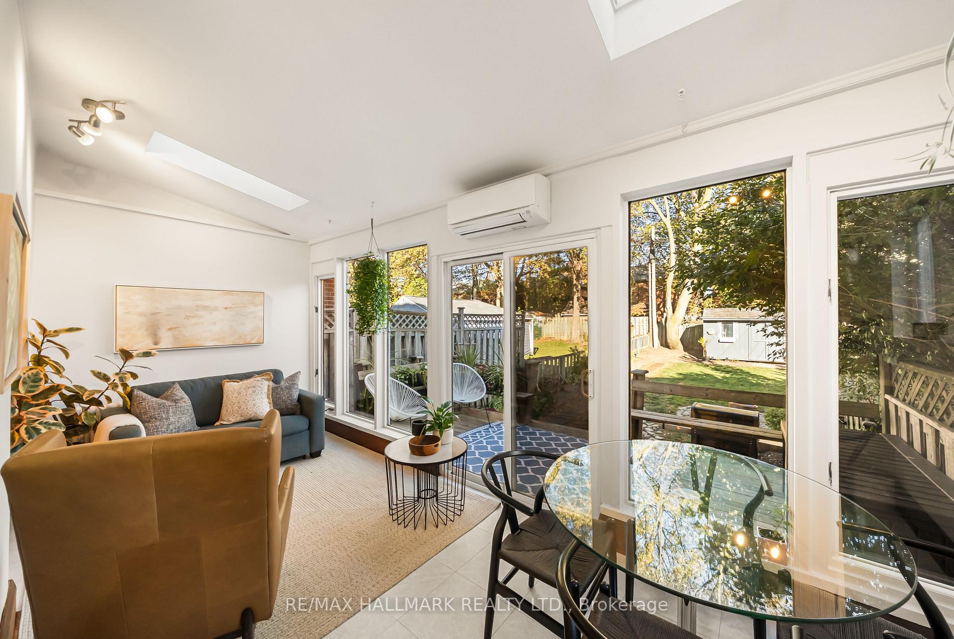 Photo 15 of 39 Thurston Road, Toronto, Mount Pleasant East — HOMEH