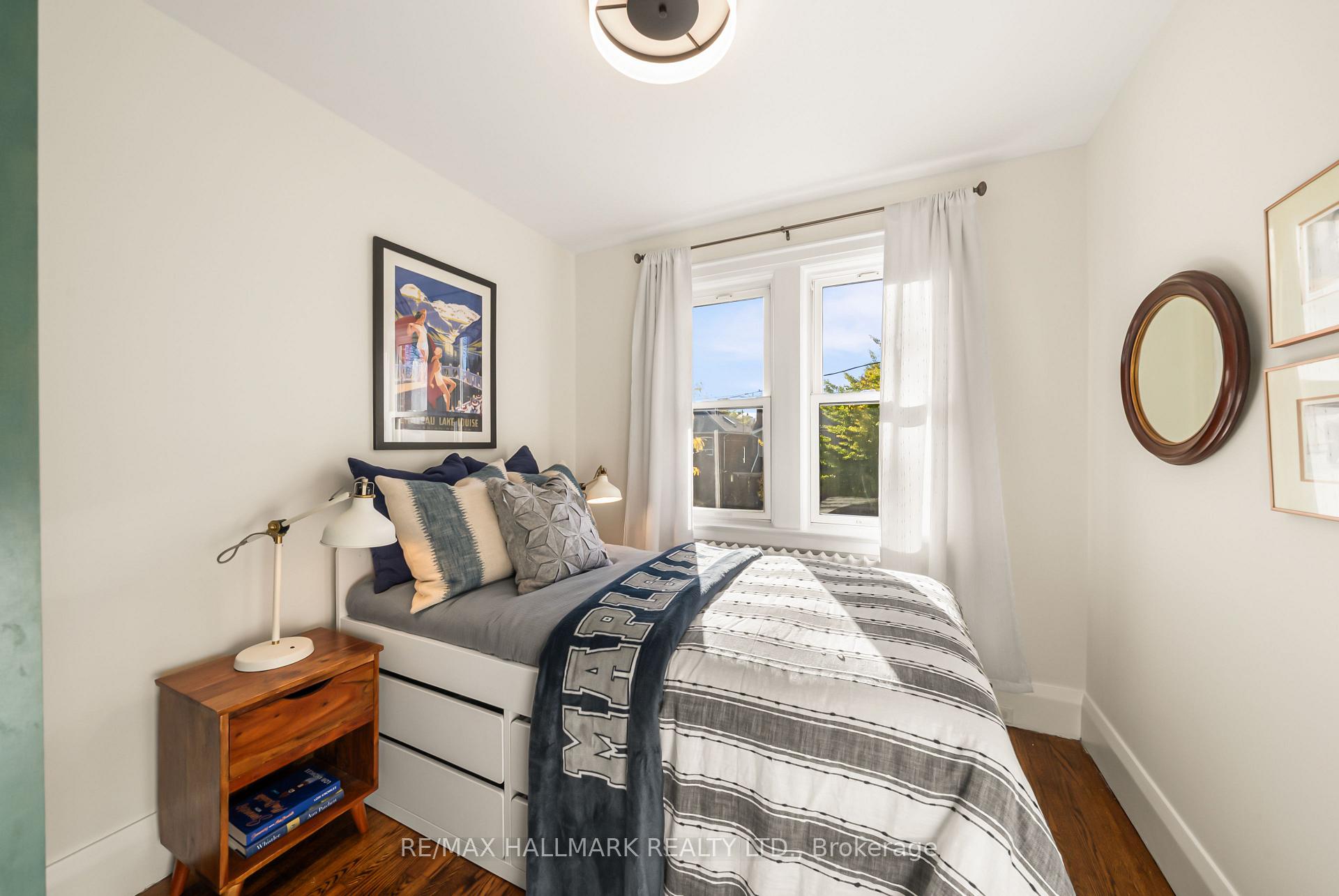 Photo 25 of 39 Thurston Road, Toronto, Mount Pleasant East — HOMEH