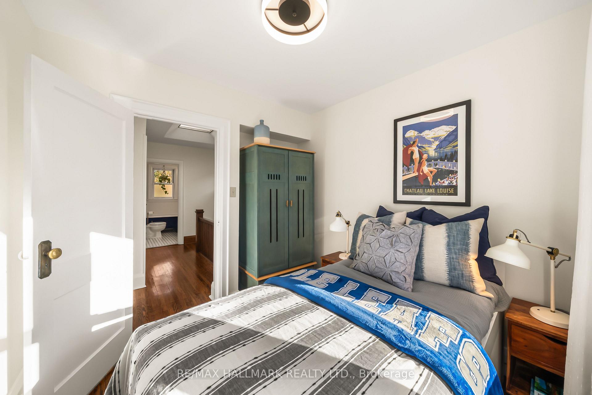 Photo 26 of 39 Thurston Road, Toronto, Mount Pleasant East — HOMEH
