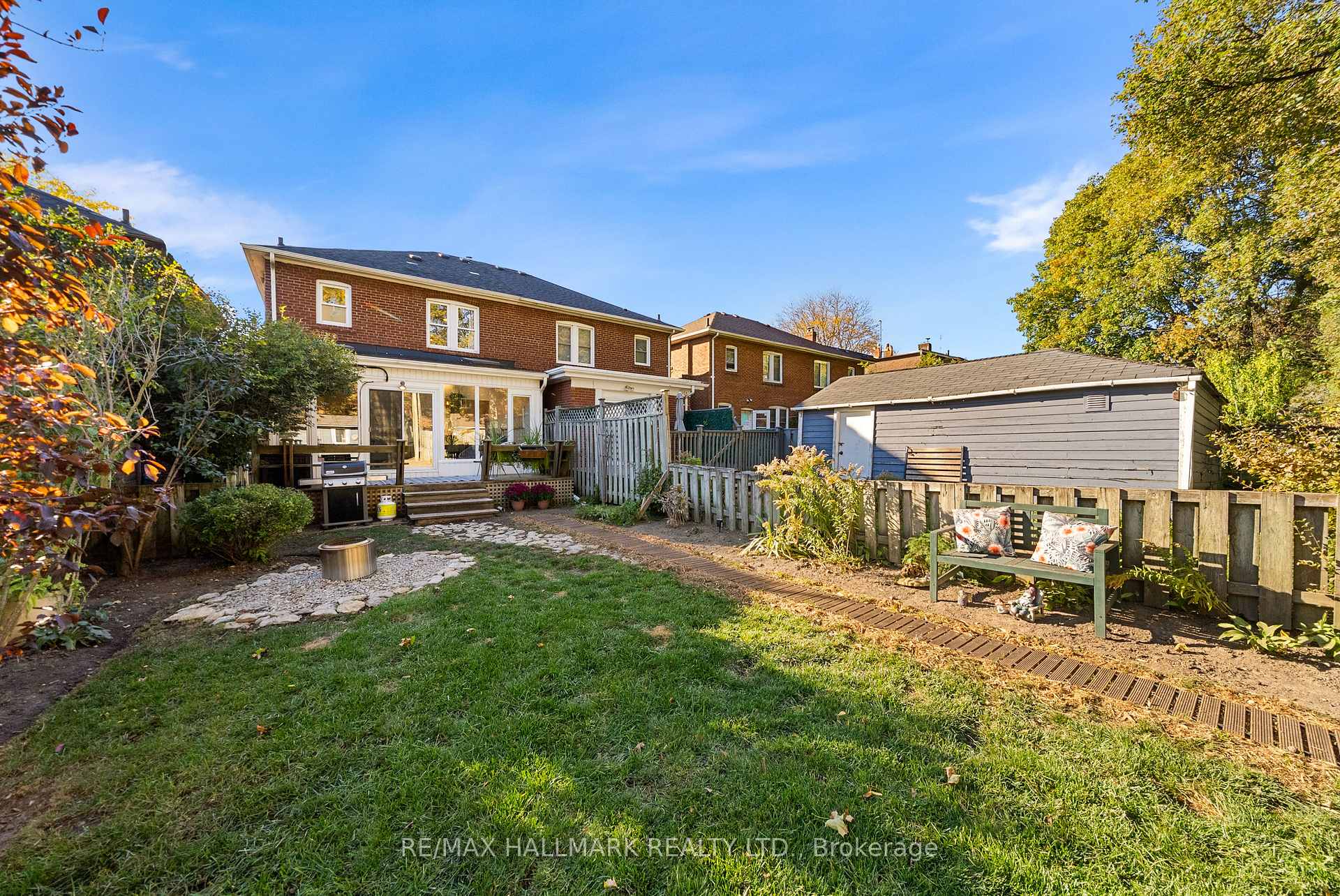 Photo 36 of 39 Thurston Road, Toronto, Mount Pleasant East — HOMEH