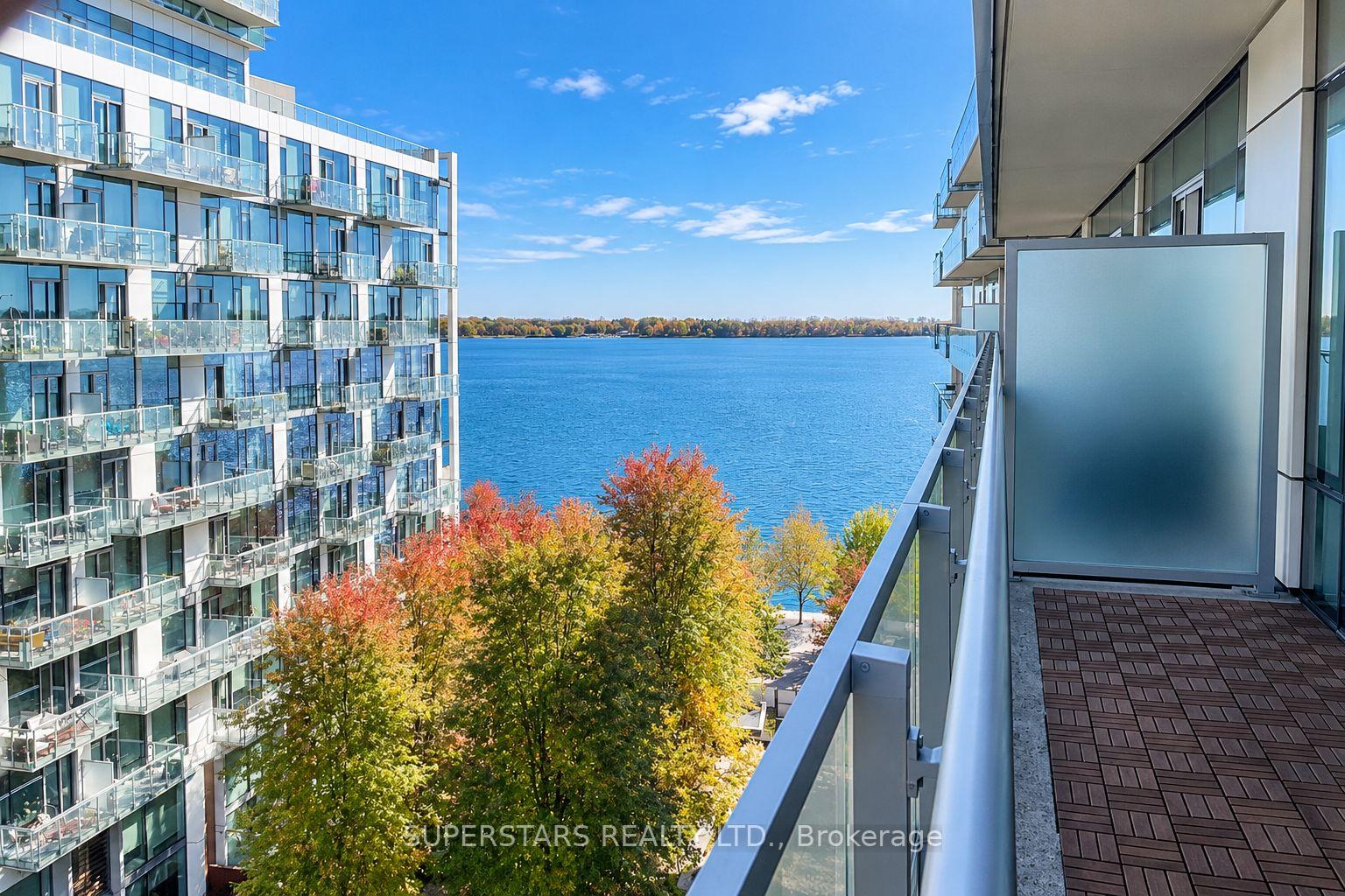 Photo 2 of Unit 821, 39 Queens Quay E, Toronto, Waterfront Communities — HOMEH