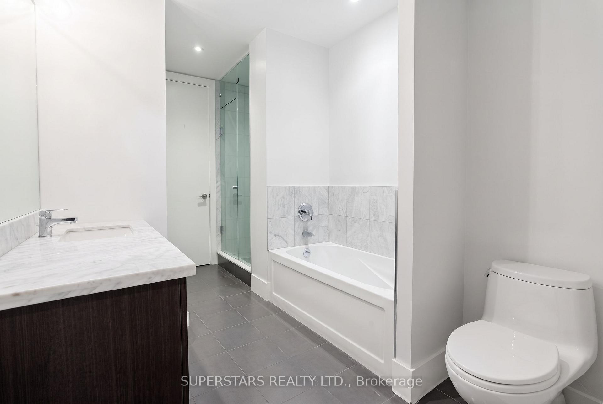 Photo 7 of Unit 821, 39 Queens Quay E, Toronto, Waterfront Communities — HOMEH
