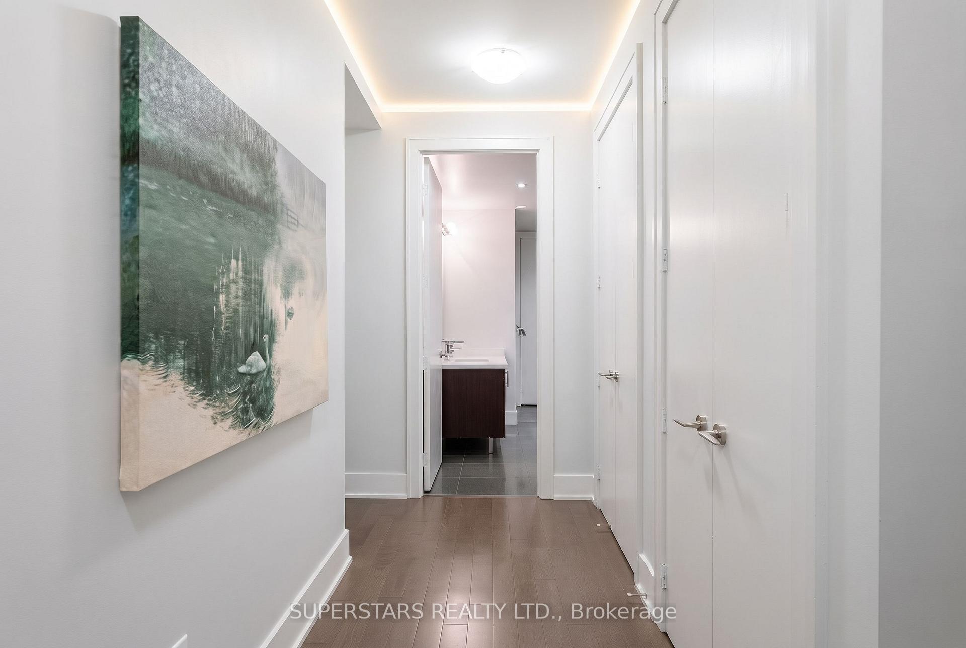Photo 9 of Unit 821, 39 Queens Quay E, Toronto, Waterfront Communities — HOMEH