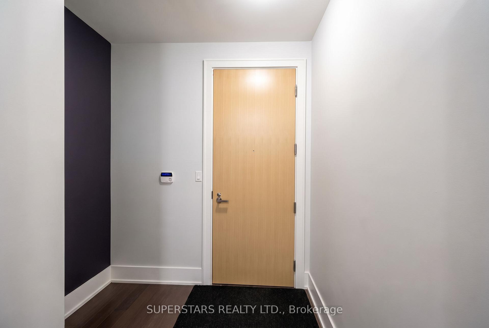 Photo 10 of Unit 821, 39 Queens Quay E, Toronto, Waterfront Communities — HOMEH