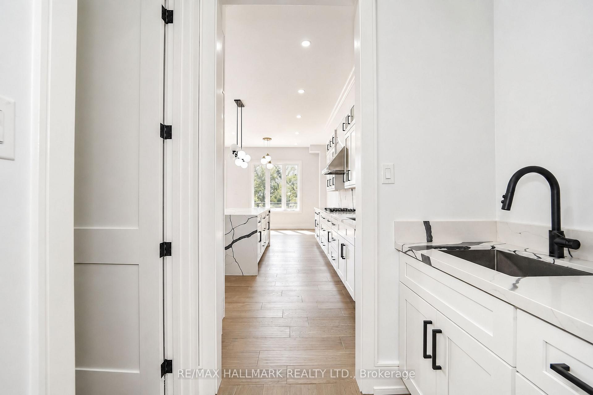 Photo 9 of 27 Sundridge Drive, Scarborough, Clairlea-Birchmount — HOMEH
