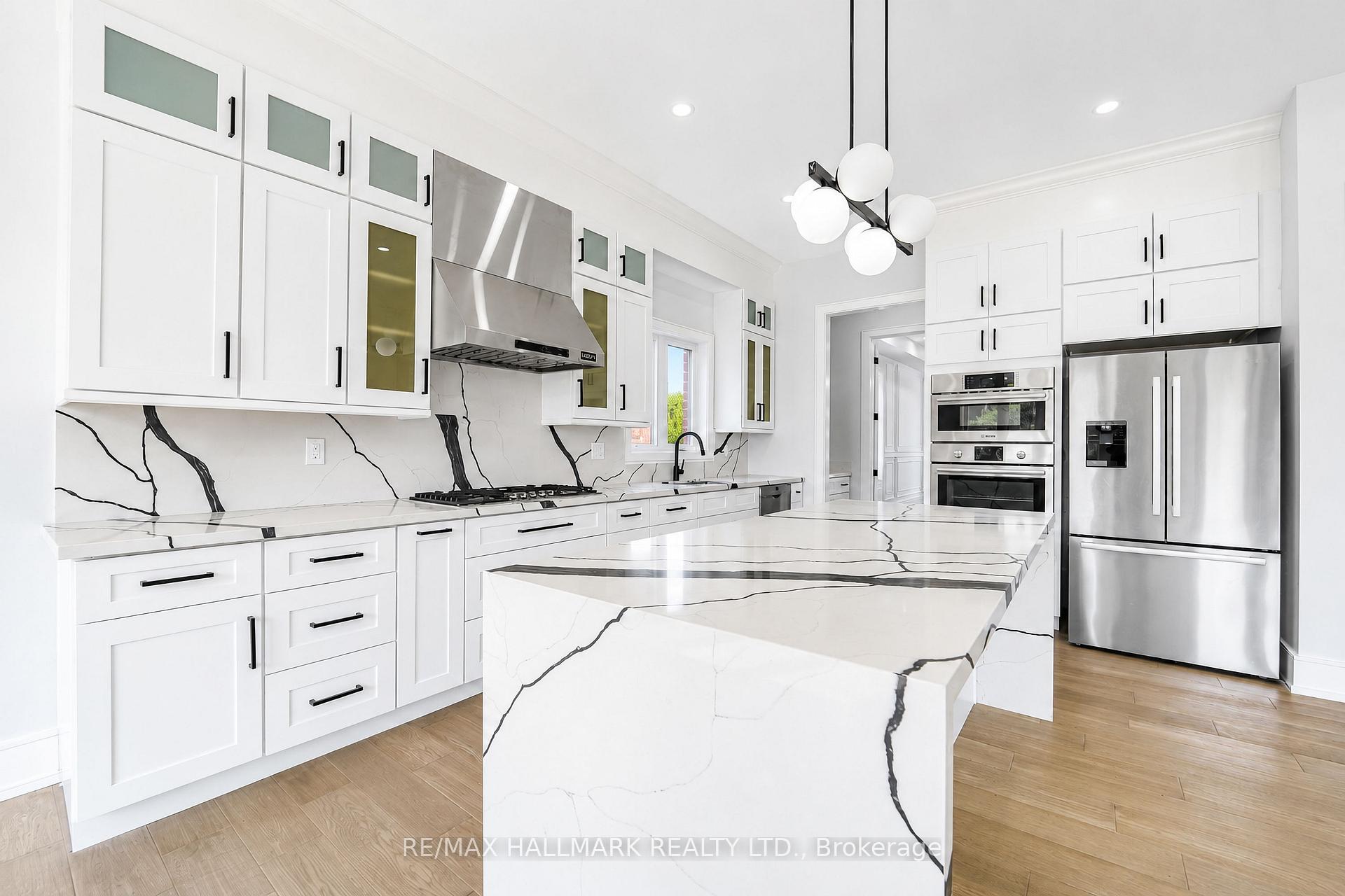 Photo 12 of 27 Sundridge Drive, Scarborough, Clairlea-Birchmount — HOMEH