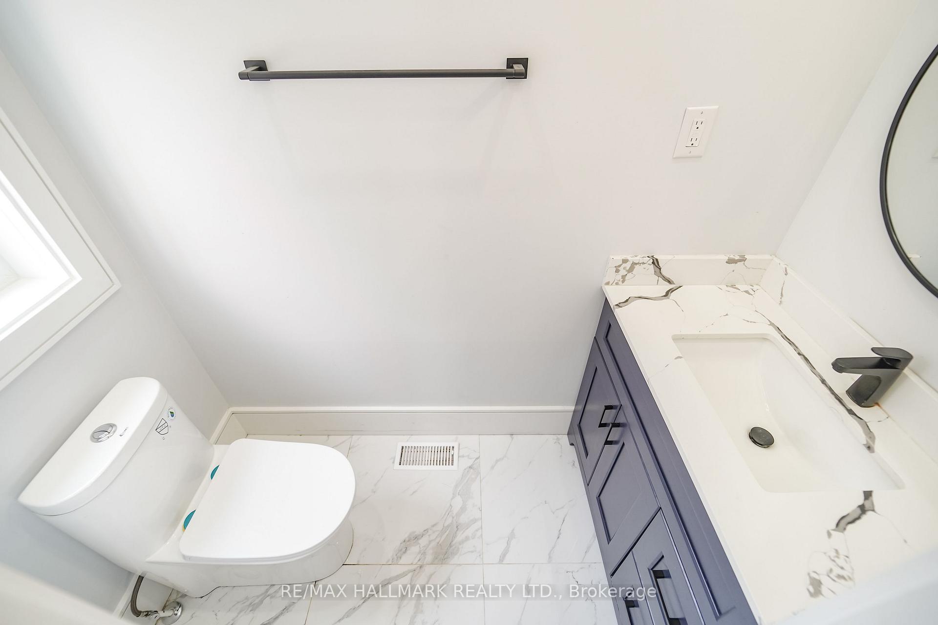 Photo 22 of 27 Sundridge Drive, Scarborough, Clairlea-Birchmount — HOMEH