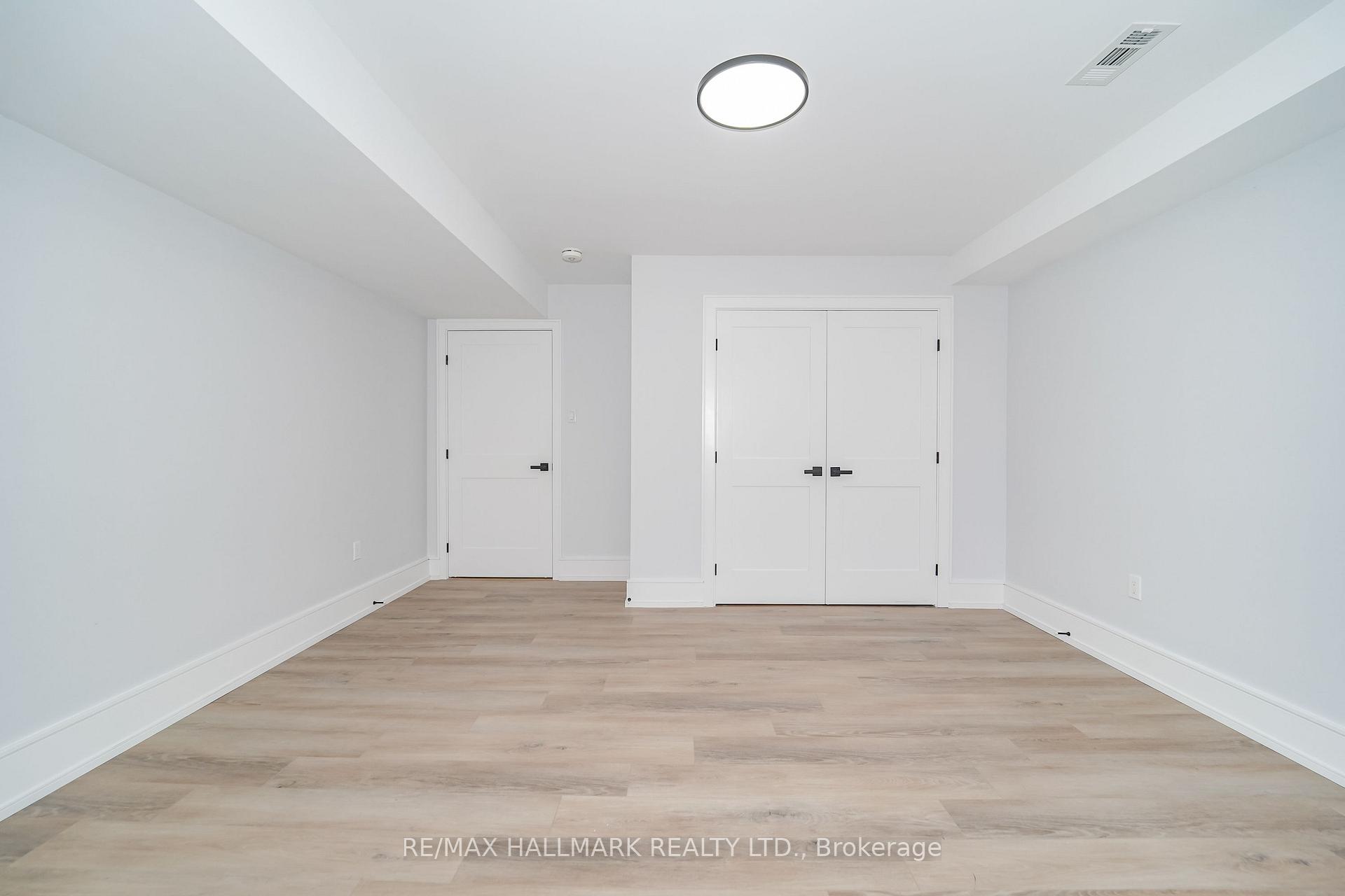 Photo 43 of 27 Sundridge Drive, Scarborough, Clairlea-Birchmount — HOMEH