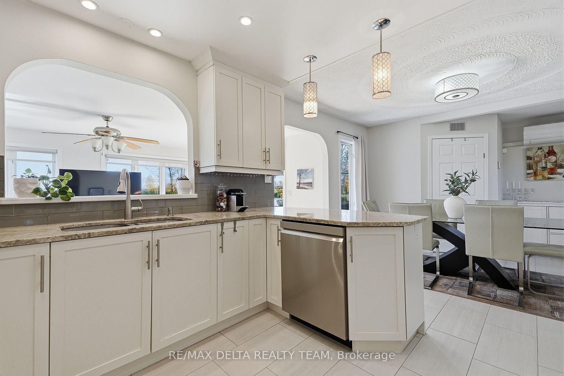 Photo 13 of 4583 Boundary Road, Ottawa, Vars & Area — HOMEH