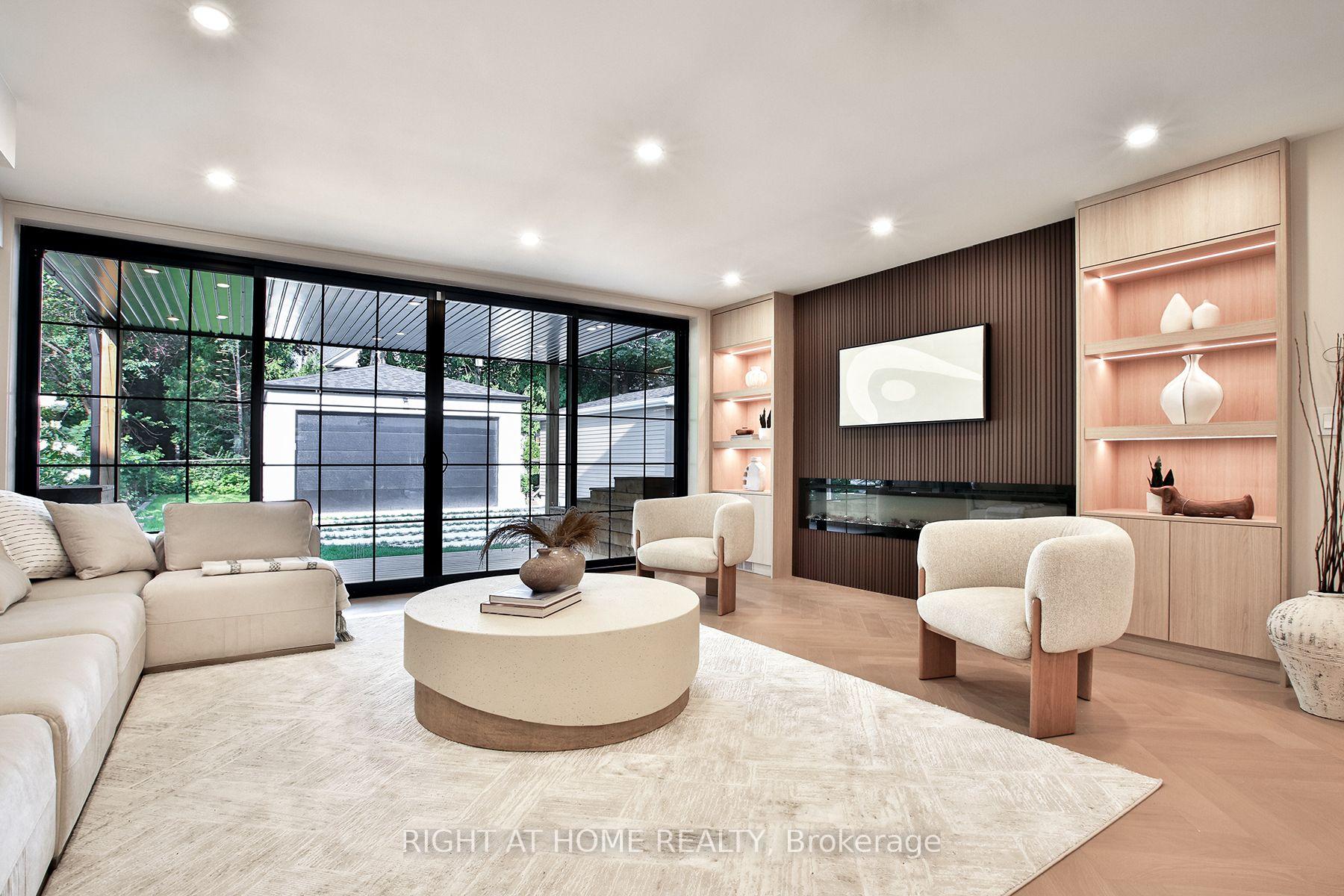 Photo 17 of 106 Eastbourne Avenue, Toronto, Yonge-Eglinton — HOMEH