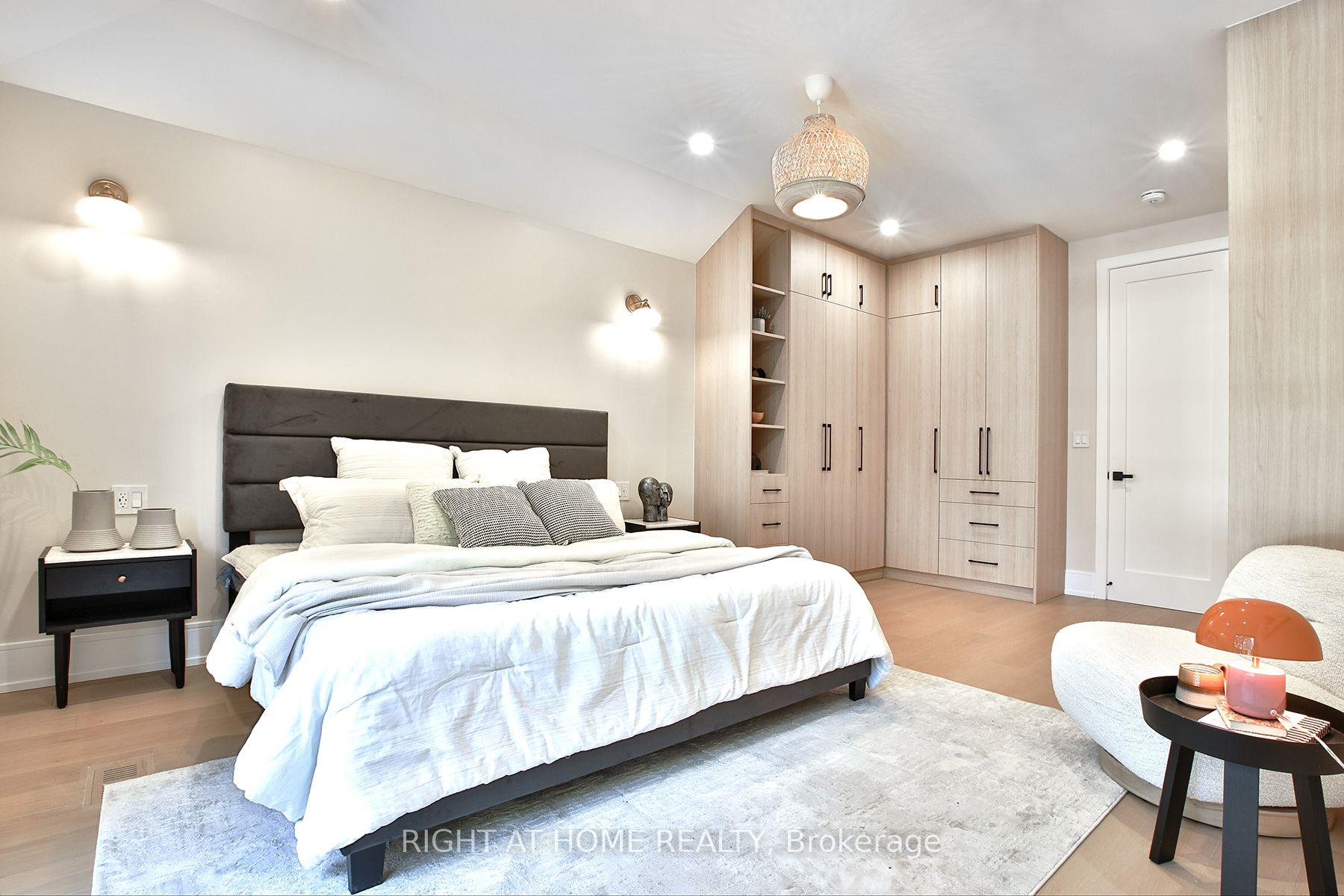 Photo 25 of 106 Eastbourne Avenue, Toronto, Yonge-Eglinton — HOMEH
