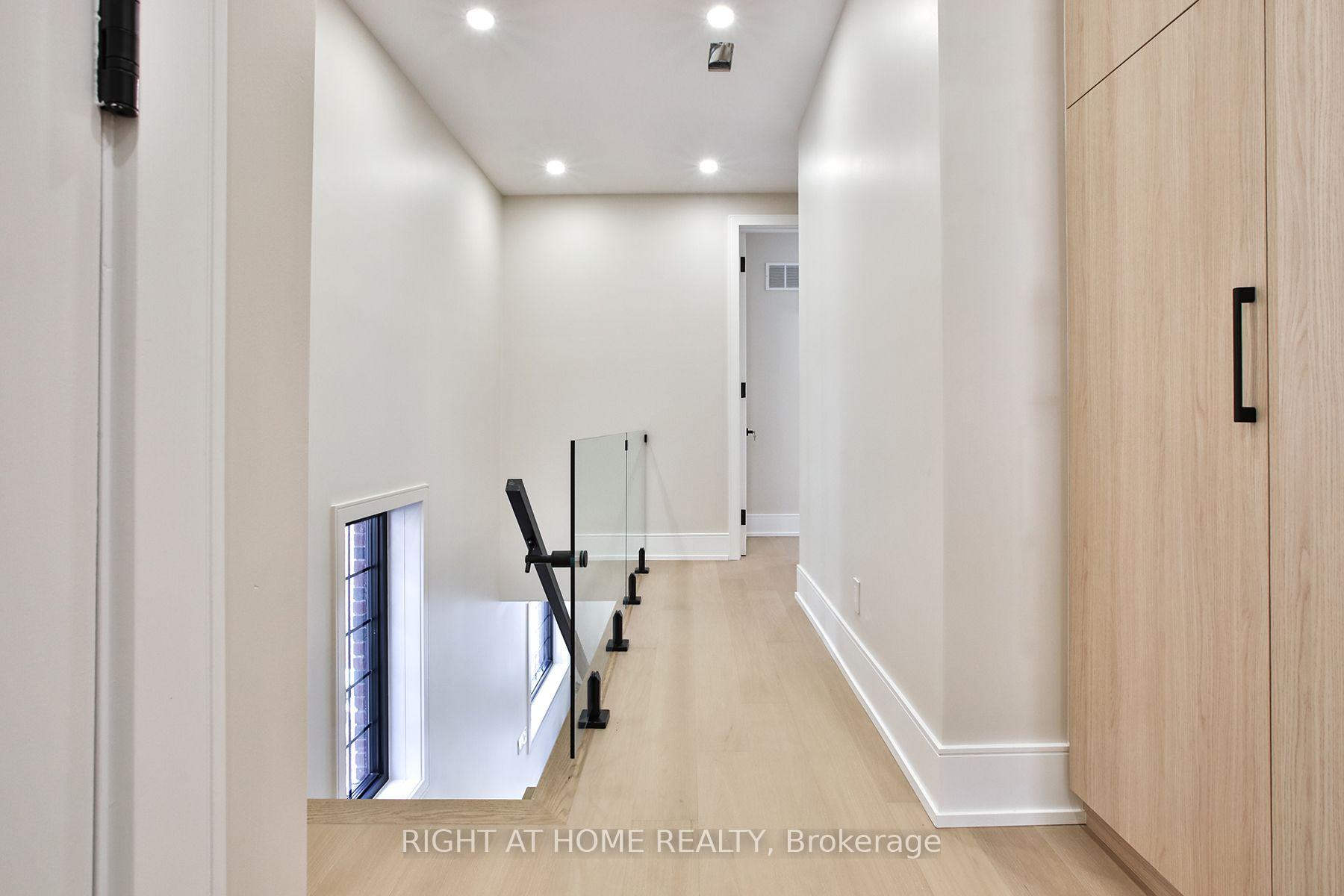 Photo 32 of 106 Eastbourne Avenue, Toronto, Yonge-Eglinton — HOMEH