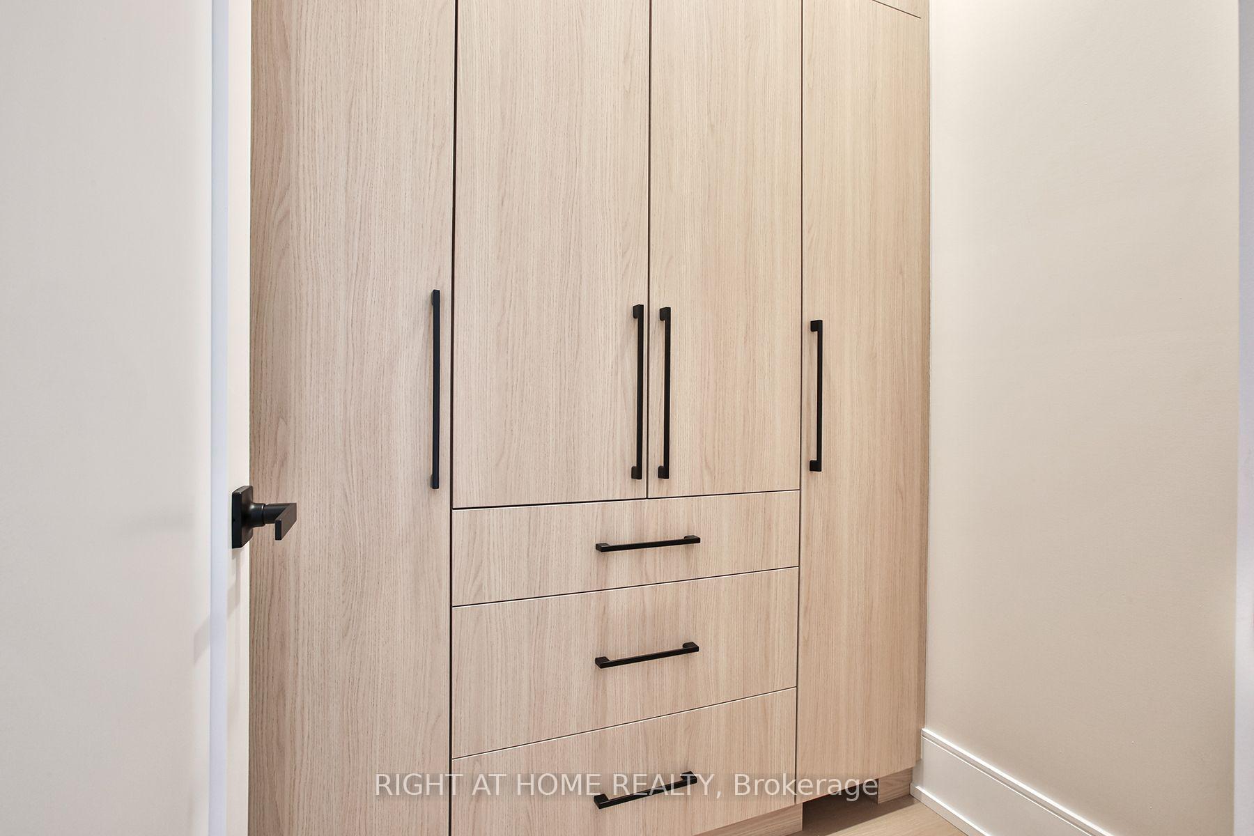 Photo 39 of 106 Eastbourne Avenue, Toronto, Yonge-Eglinton — HOMEH