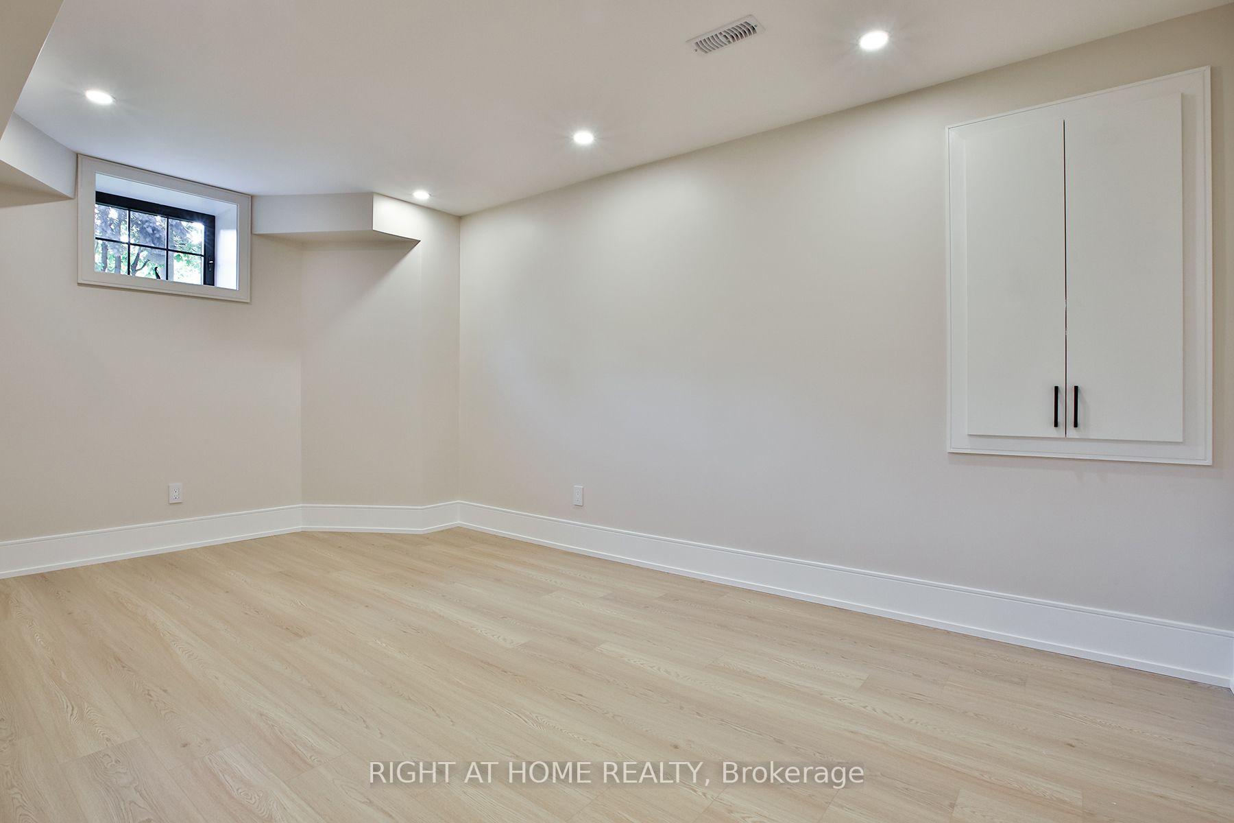Photo 42 of 106 Eastbourne Avenue, Toronto, Yonge-Eglinton — HOMEH