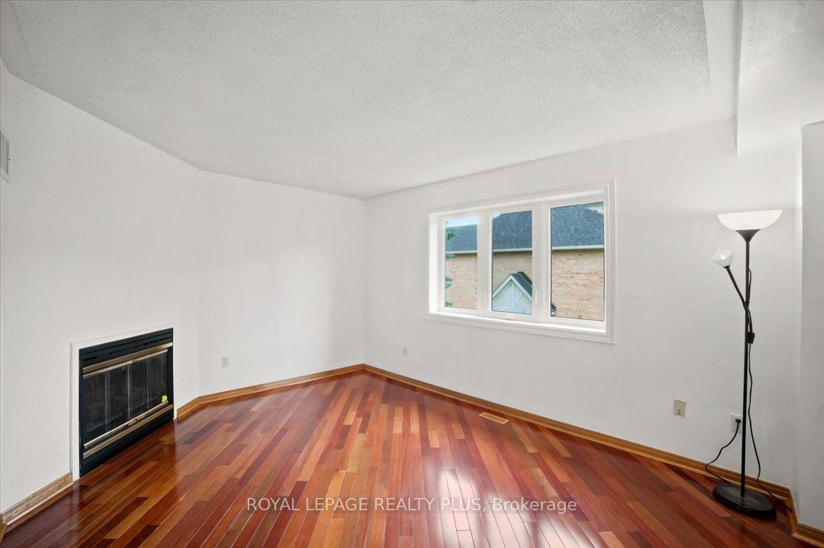 Photo 12 of Unit 15, 45 Bristol Road E, Mississauga, Hurontario — HOMEH