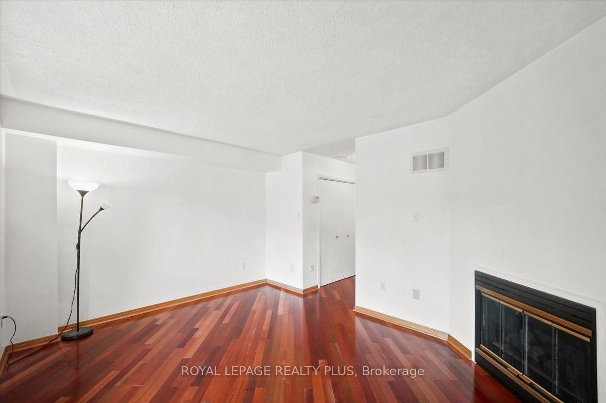 Photo 13 of Unit 15, 45 Bristol Road E, Mississauga, Hurontario — HOMEH