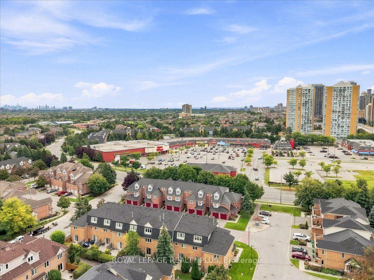 Photo 34 of Unit 15, 45 Bristol Road E, Mississauga, Hurontario — HOMEH