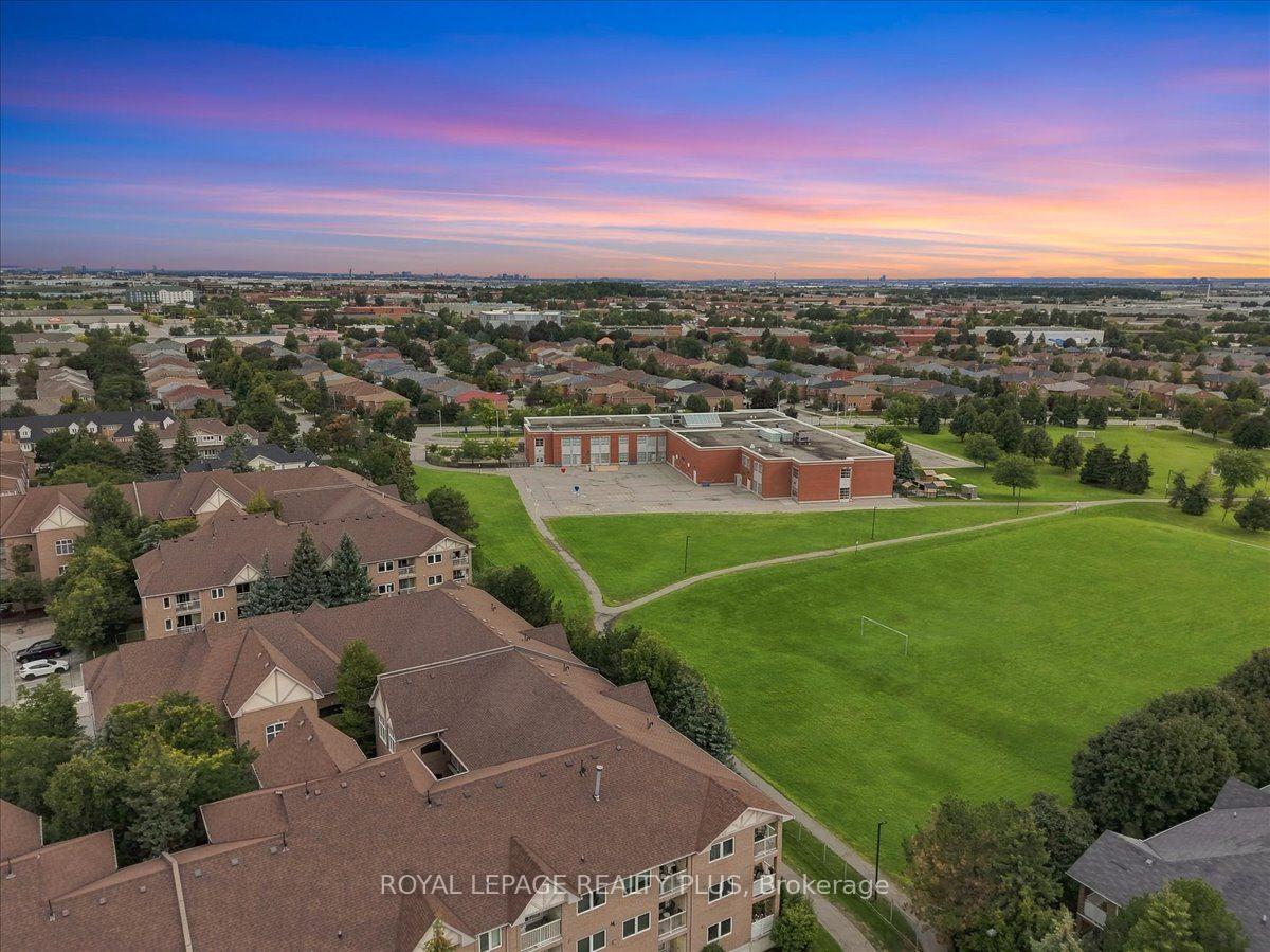 Photo 35 of Unit 15, 45 Bristol Road E, Mississauga, Hurontario — HOMEH