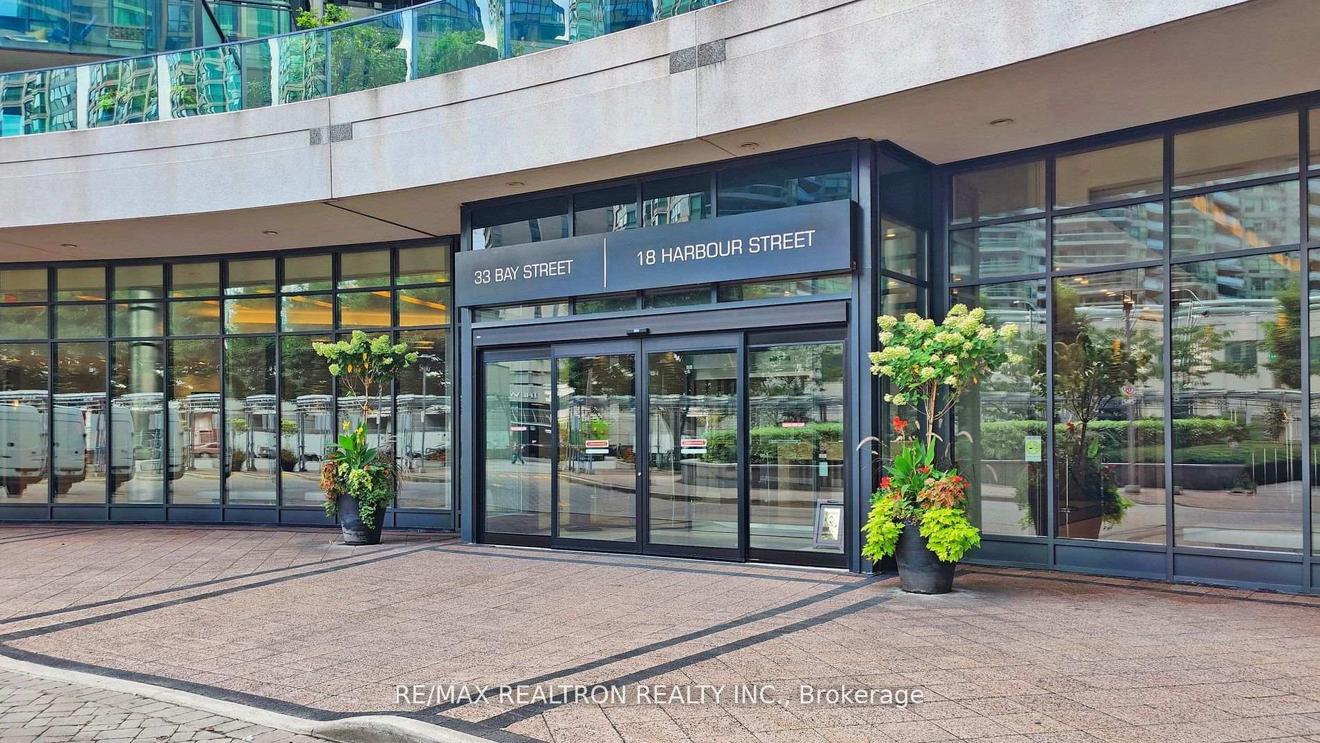 Photo of Unit 2104, 18 Harbour Street