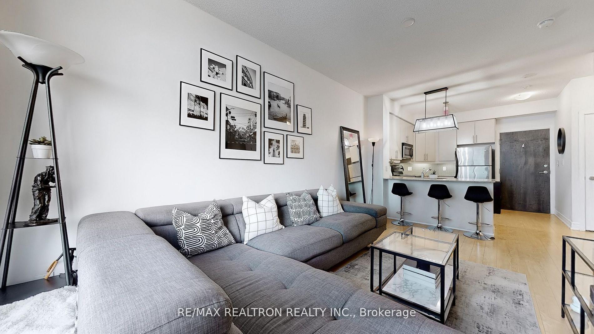 Photo 7 of Unit 2104, 18 Harbour Street, Toronto, Waterfront Communities — HOMEH