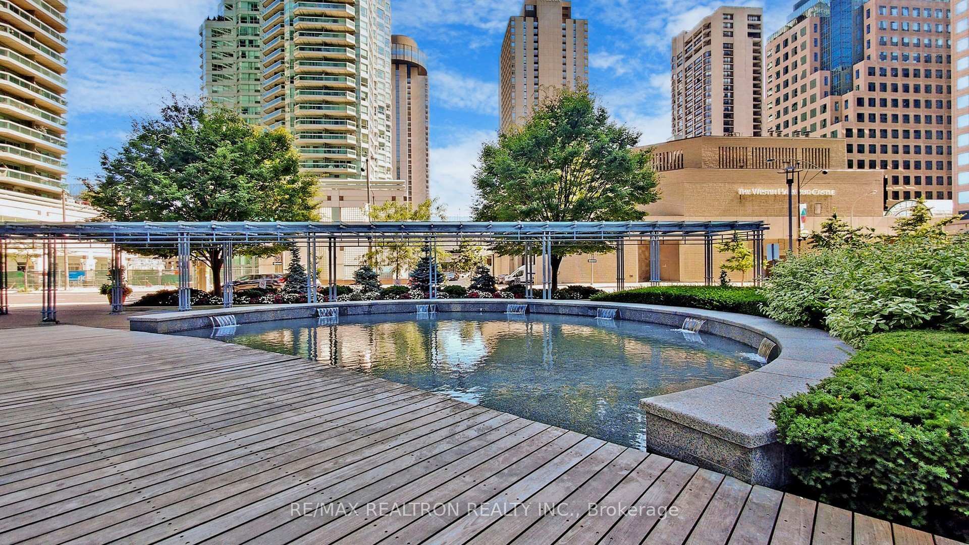 Photo 33 of Unit 2104, 18 Harbour Street, Toronto, Waterfront Communities — HOMEH