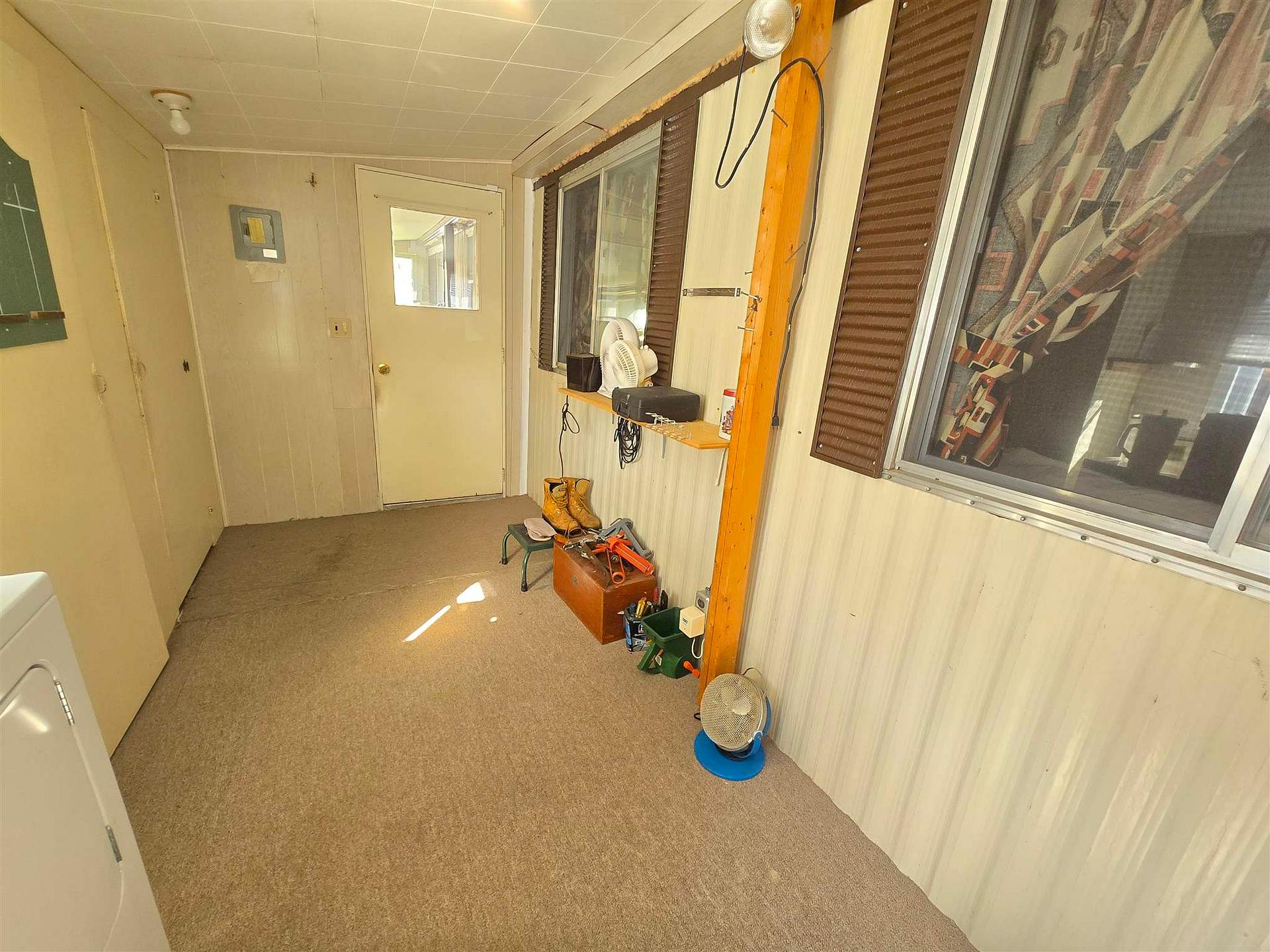 Photo 4 of 11 Chalmers Crescent, Elliot Lake — HOMEH
