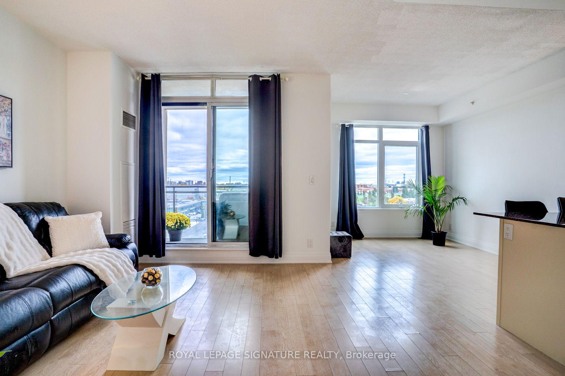 Photo 1 of Unit 714, 24 Woodstream Boulevard, Vaughan, Vaughan Grove — HOMEH
