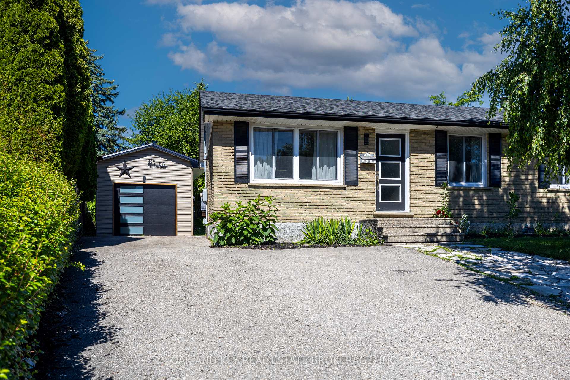 Photo 2 of 25 Paulson Court, St. Thomas — HOMEH