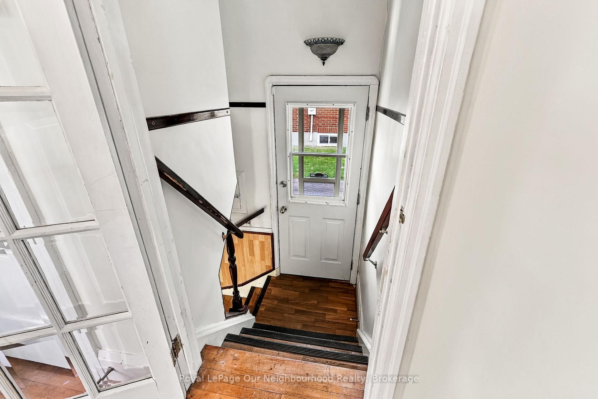 Photo 20 of 868 Grierson Street, Oshawa, Centennial — HOMEH